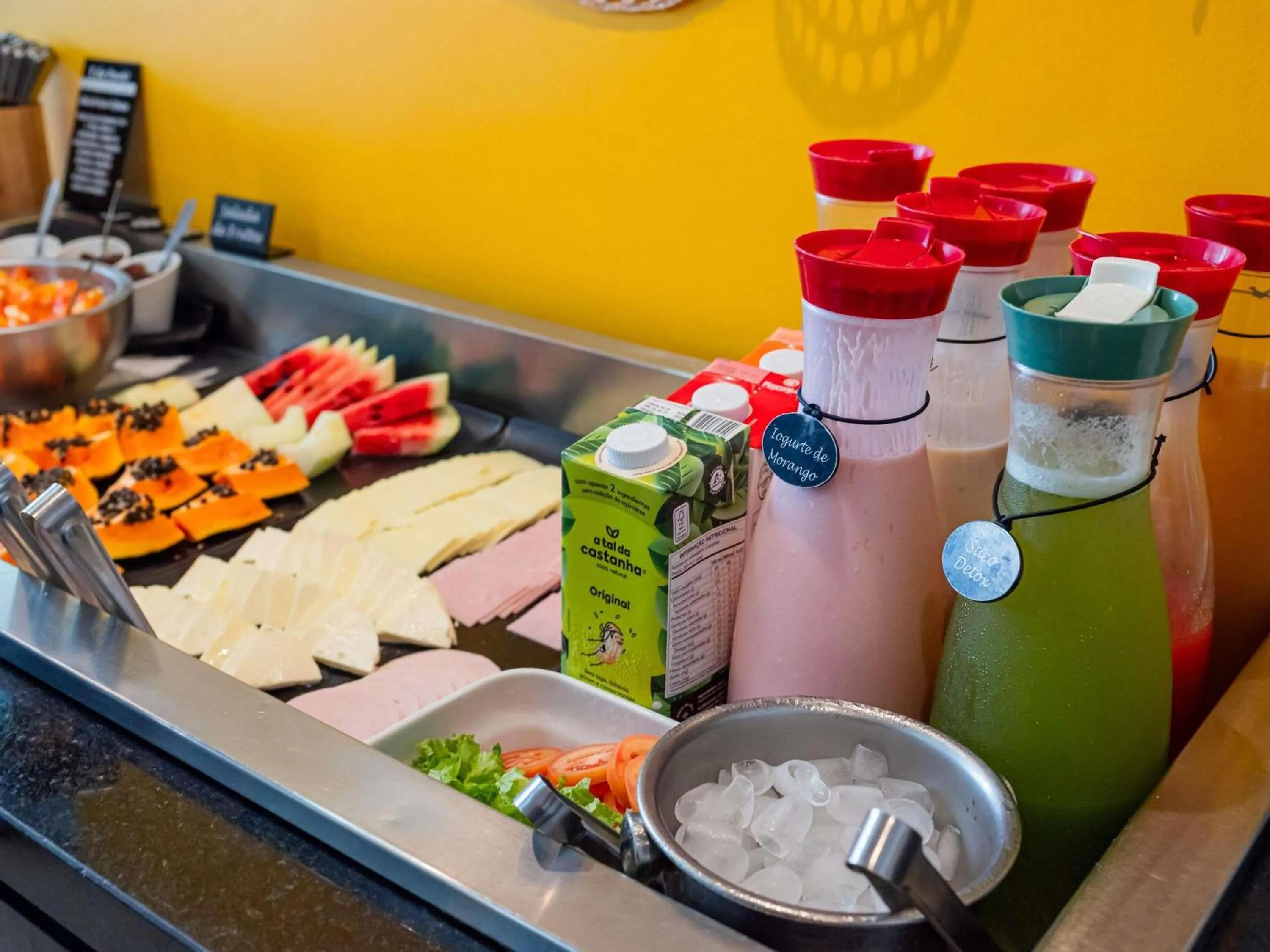 Breakfast in ibis Styles Belem Nazare