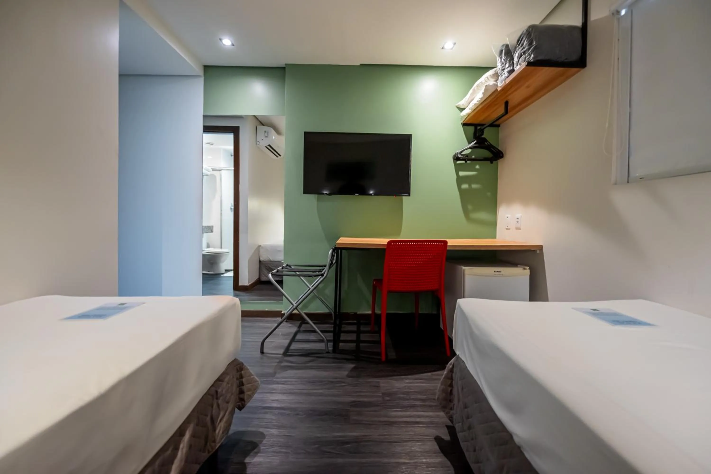 Bedroom, Bed in ibis Styles Belem Nazare