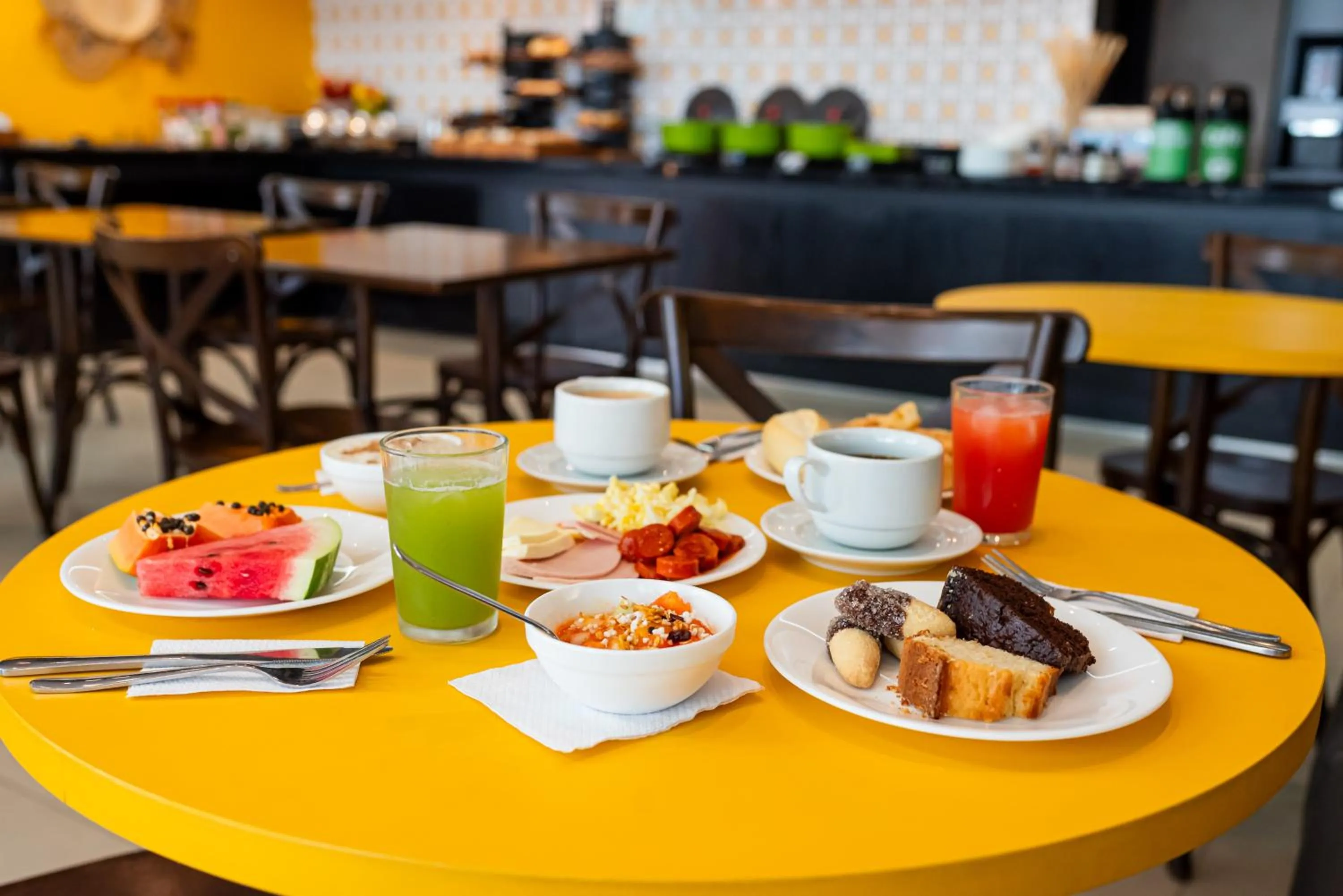 Breakfast in ibis Styles Belem Nazare