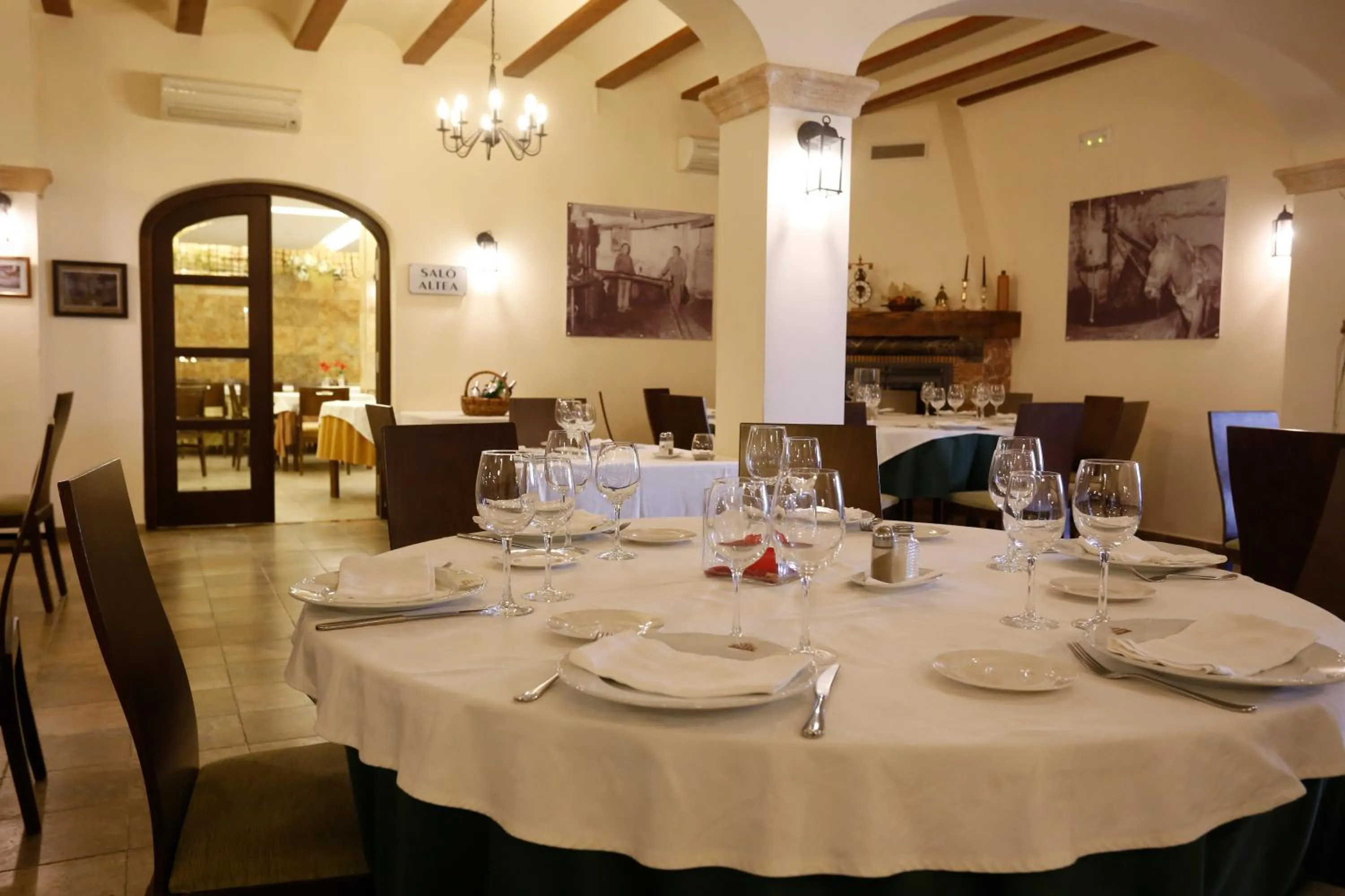 Restaurant/places to eat in Hotel Tossal d'Altea