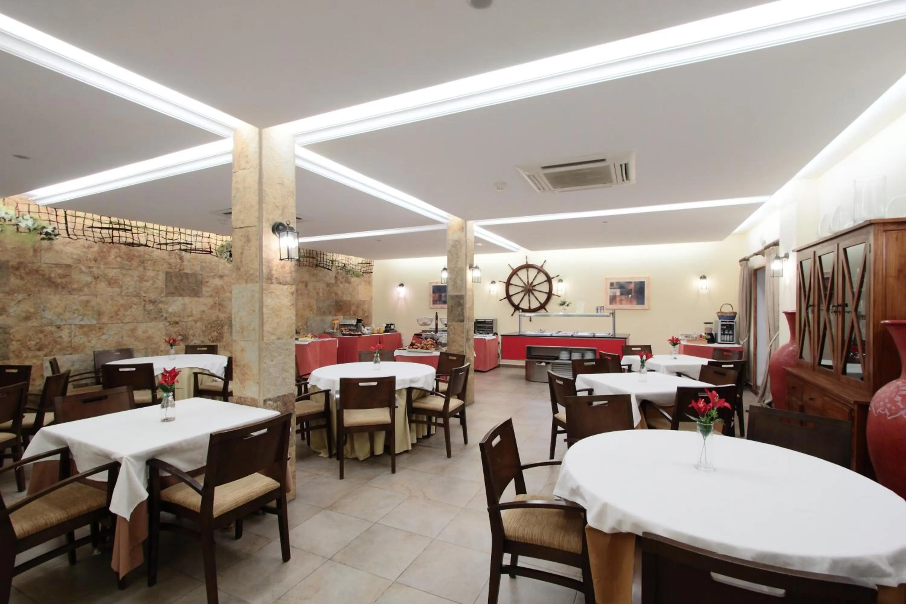 Buffet breakfast in Hotel Tossal d'Altea