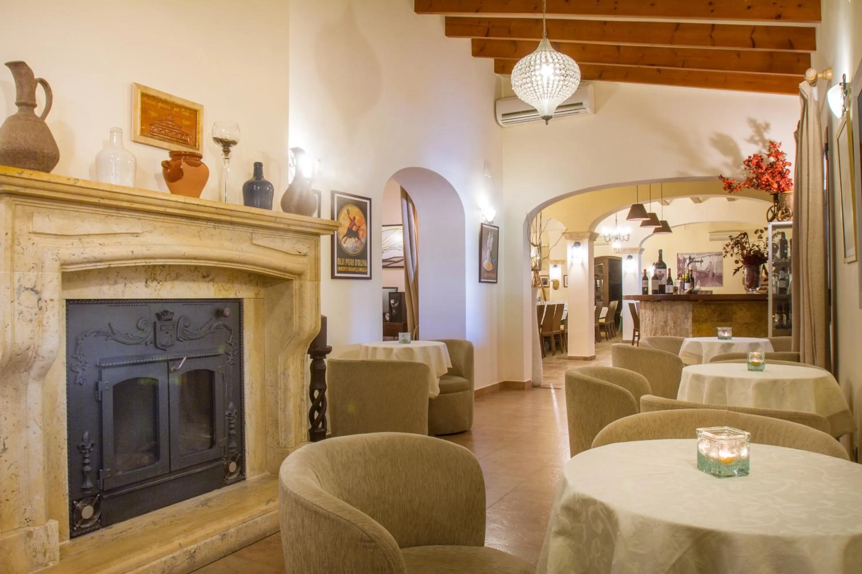 Lounge or bar in Hotel Tossal d'Altea