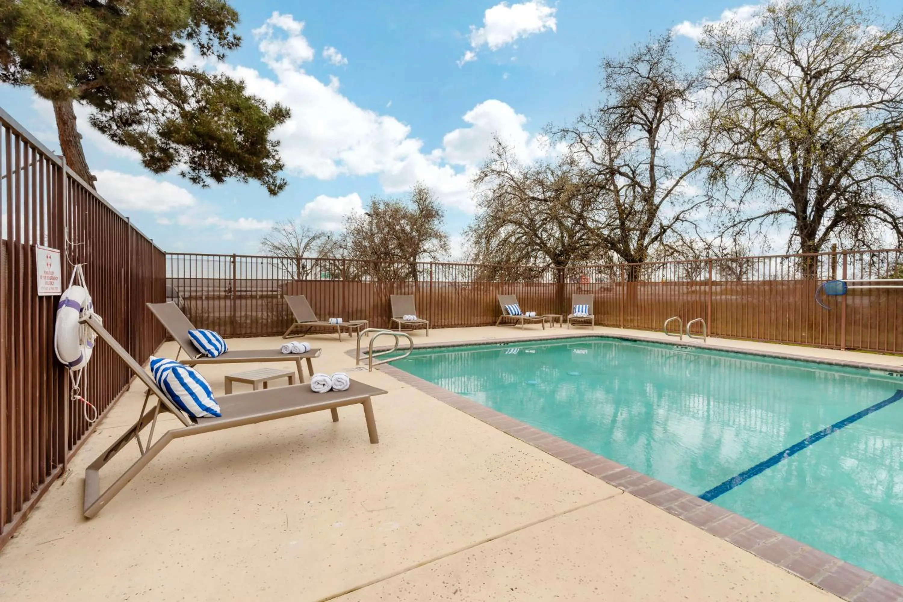 Pool view in Best Western Visalia Hotel