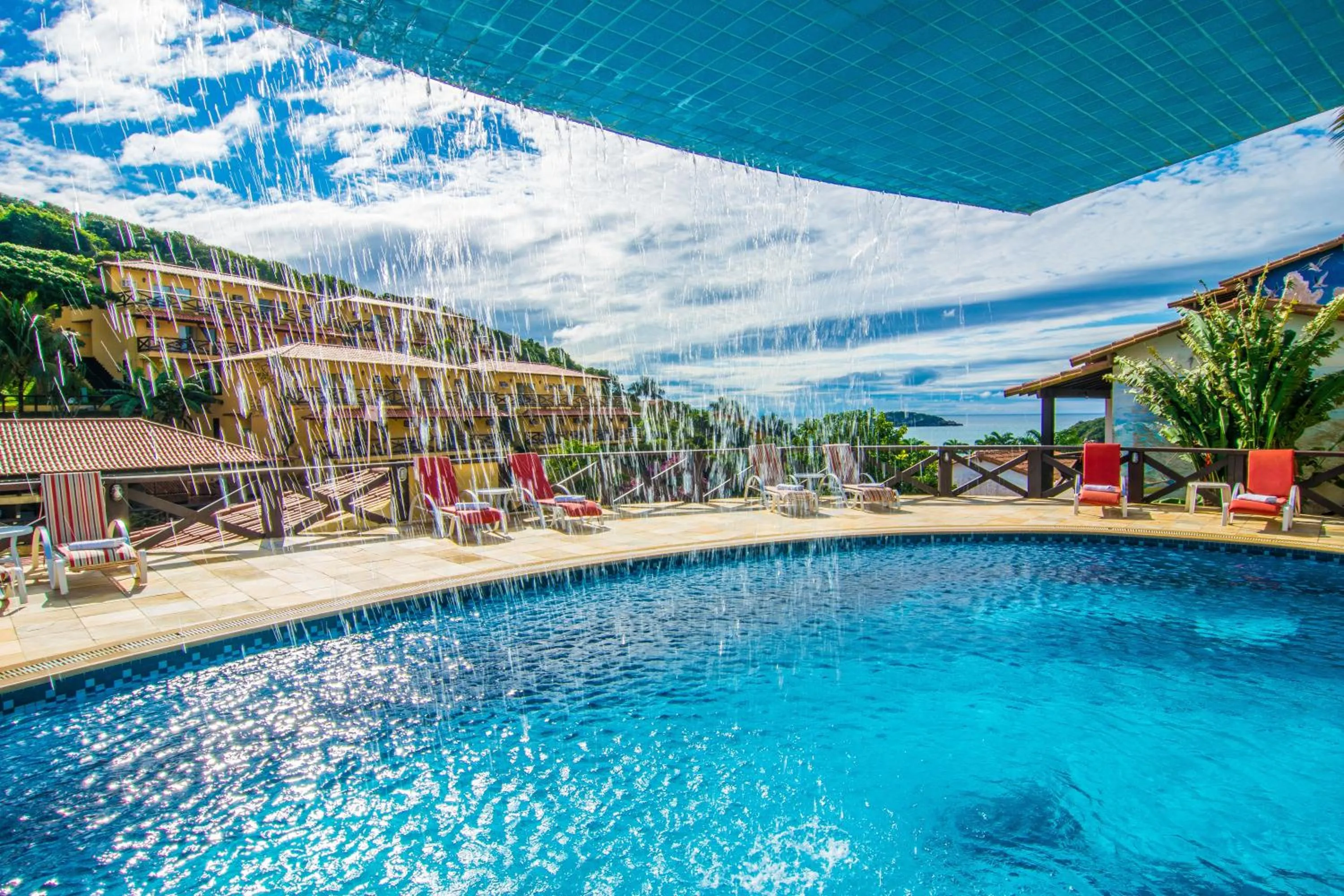 Swimming pool in Hotel Ilha Branca Inn