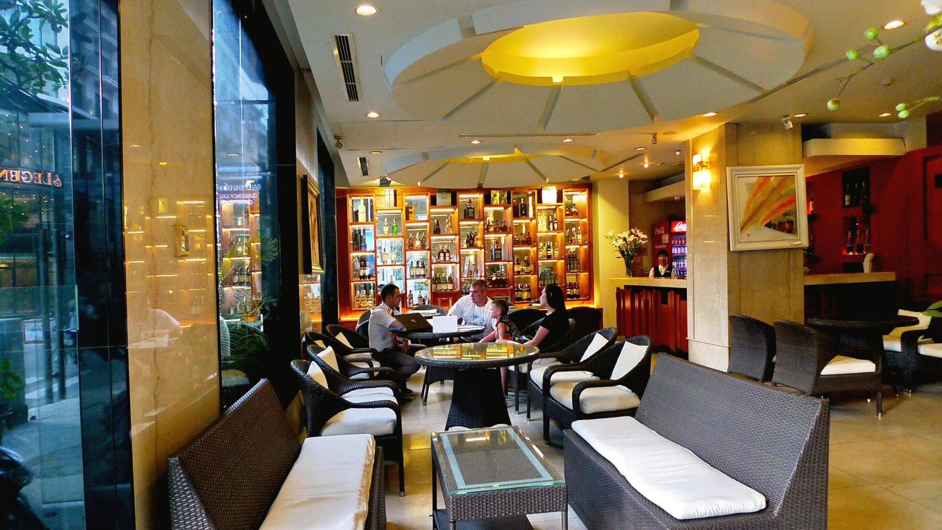 Restaurant/places to eat in Asia Paradise Hotel