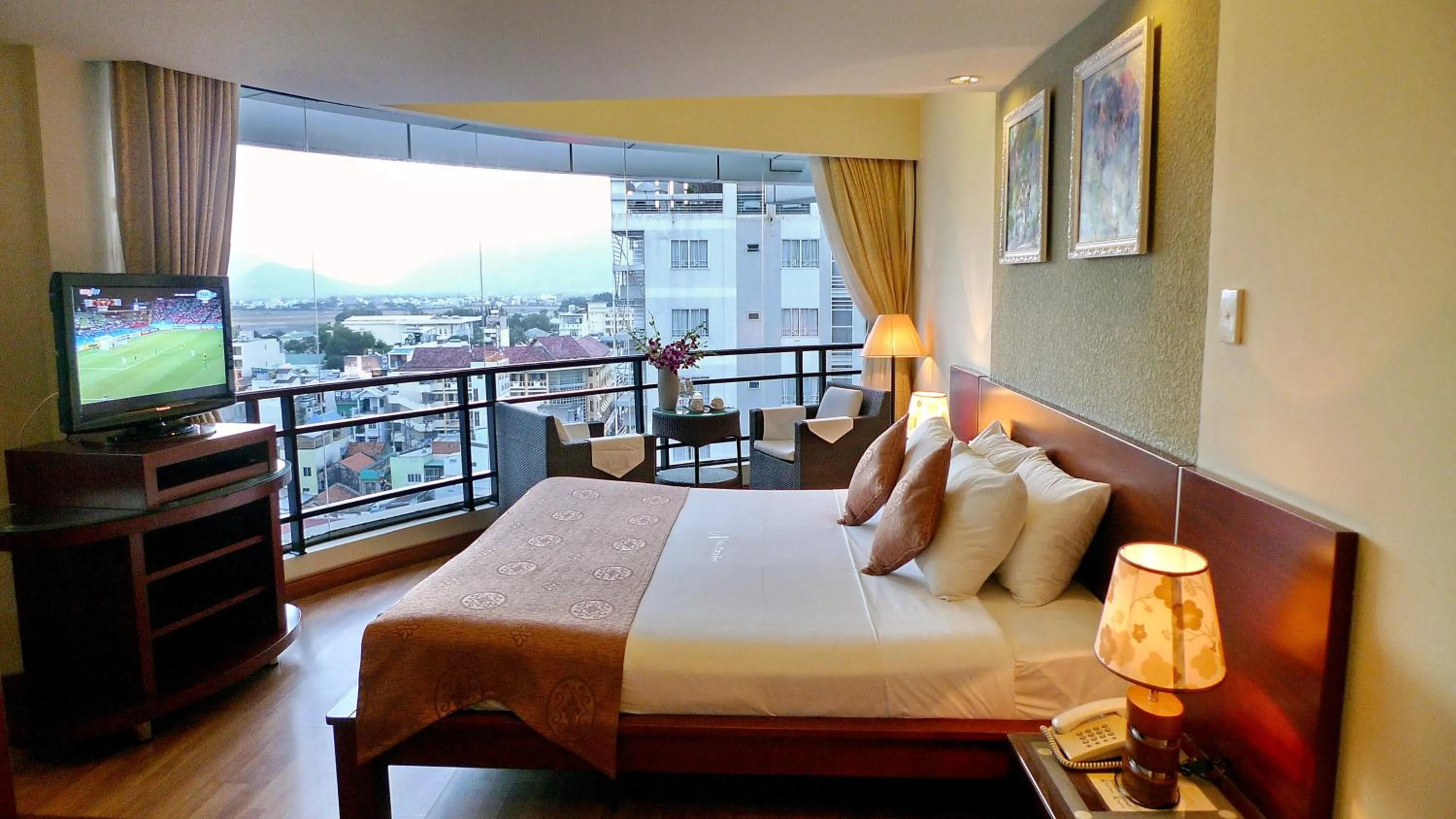 View (from property/room), Bed in Asia Paradise Hotel