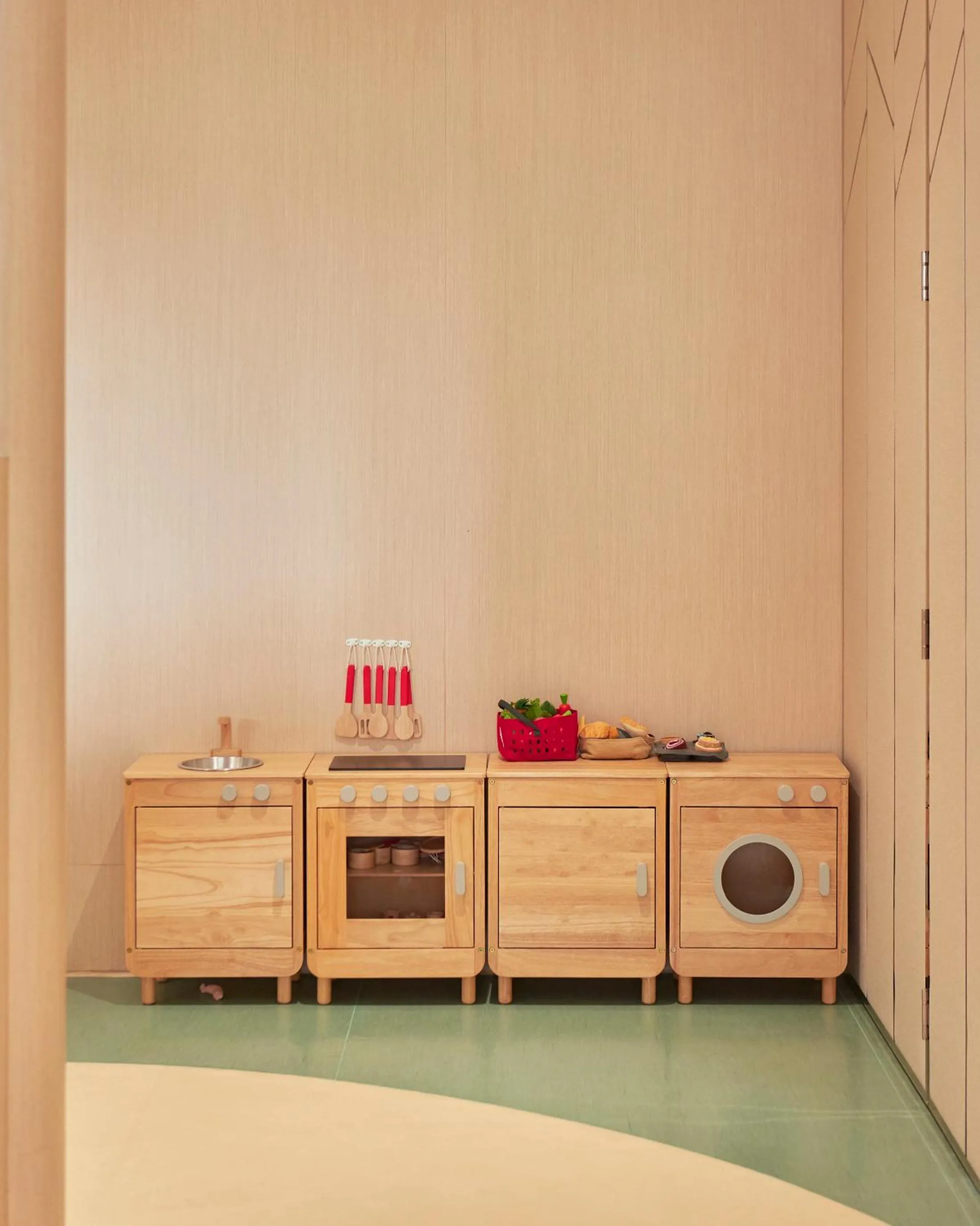 Kids's club in Bliston Suwan Park View