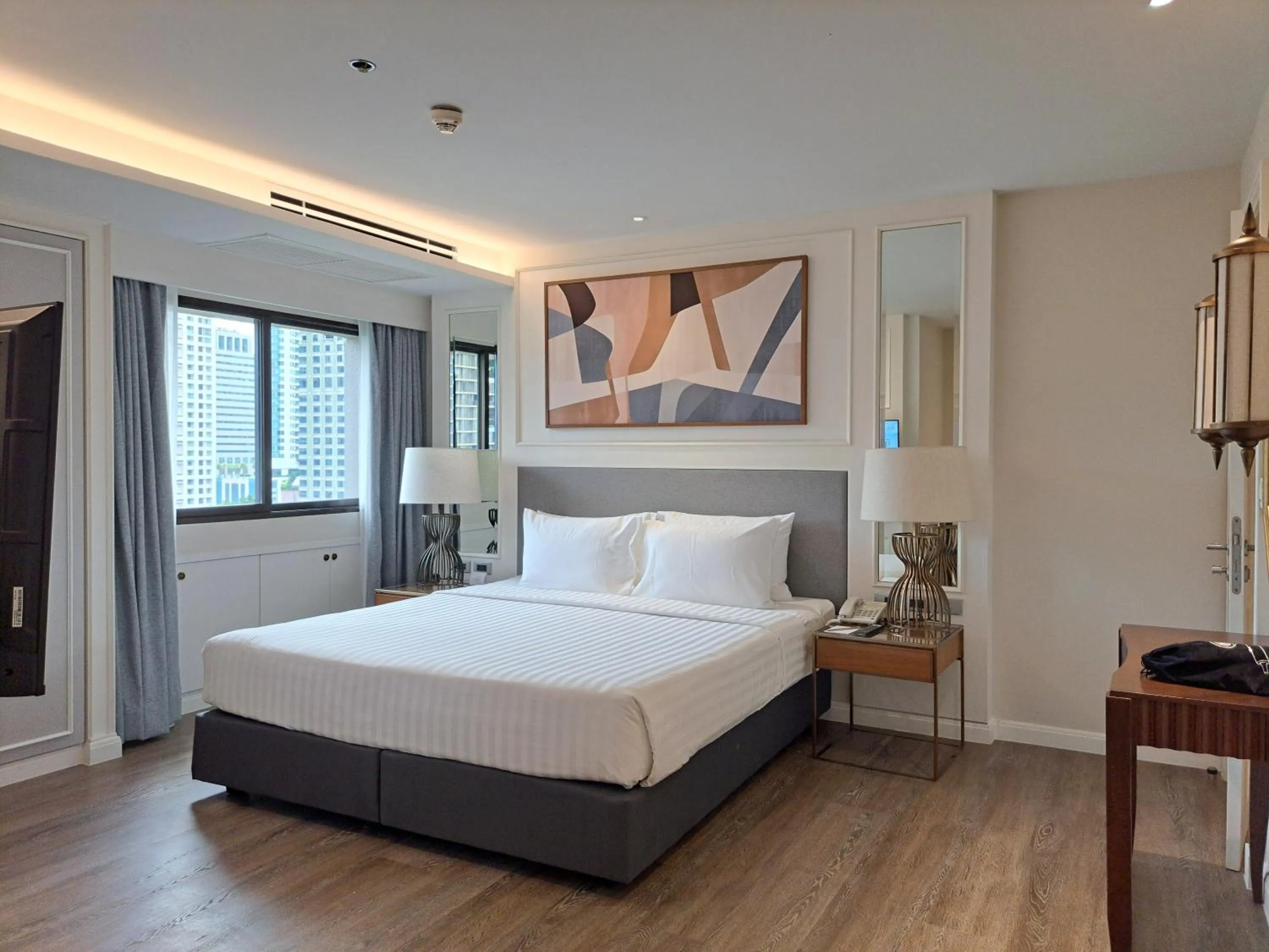 Bedroom, Bed in Bliston Suwan Park View