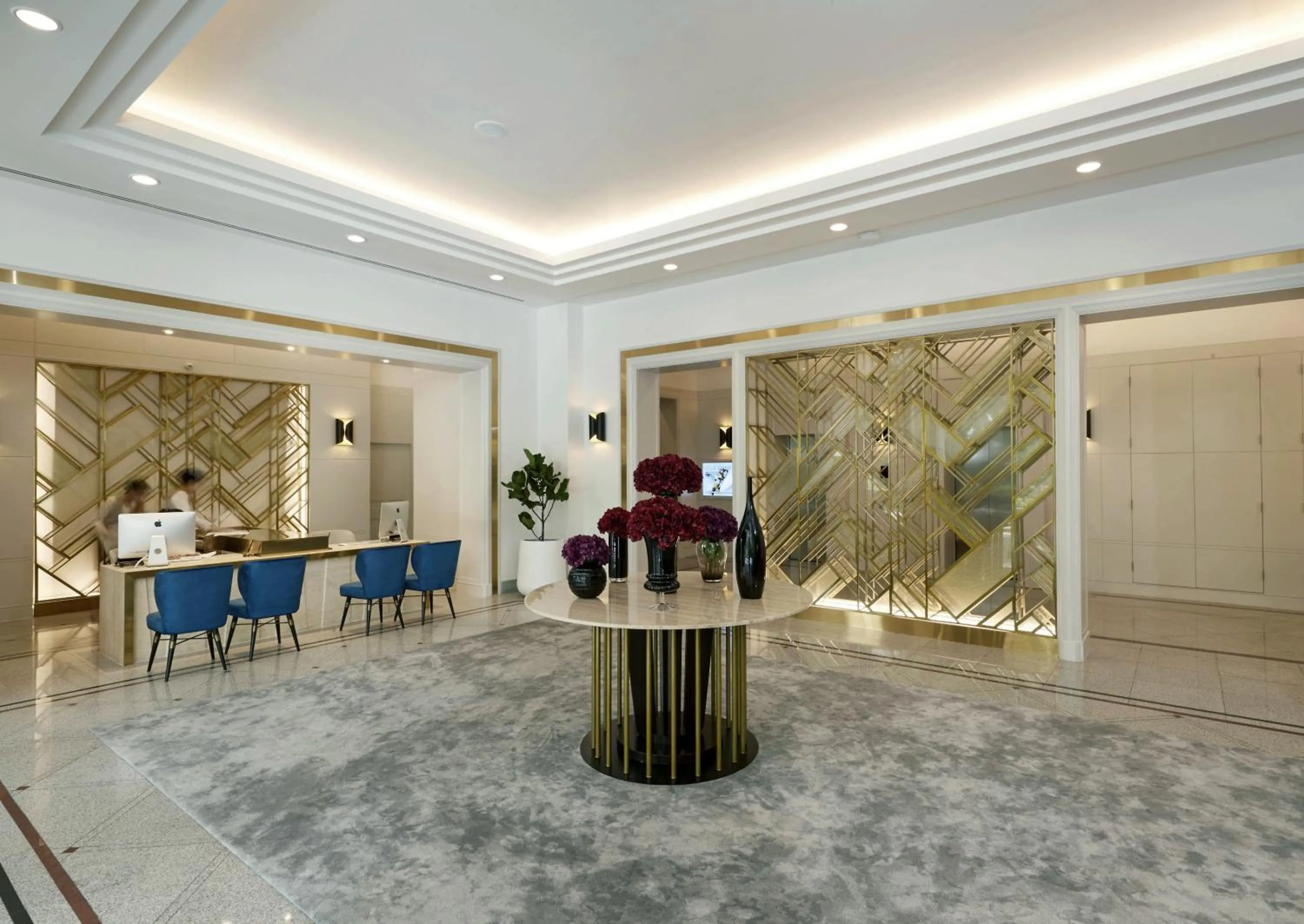 Lobby or reception in Bliston Suwan Park View