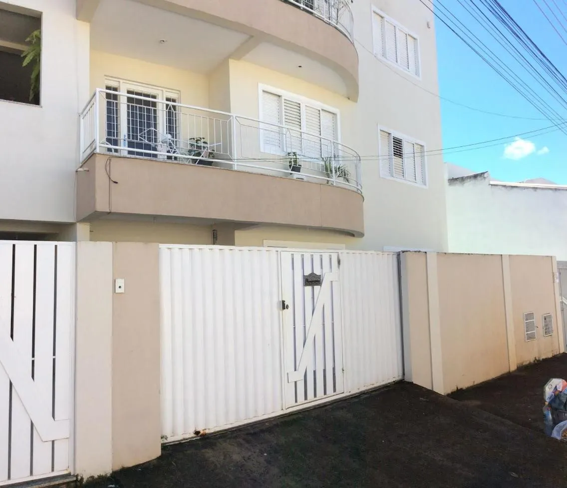 Property building in Casa da Jussara