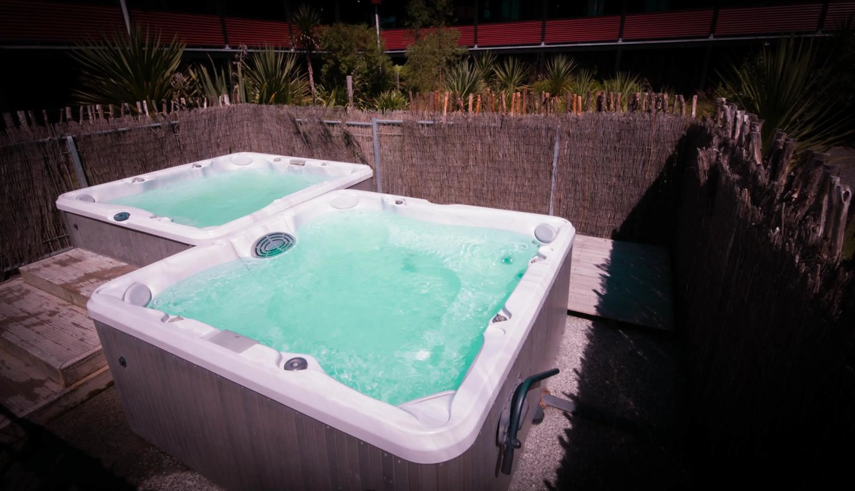 Hot Tub in The Park Hotel Ruapehu