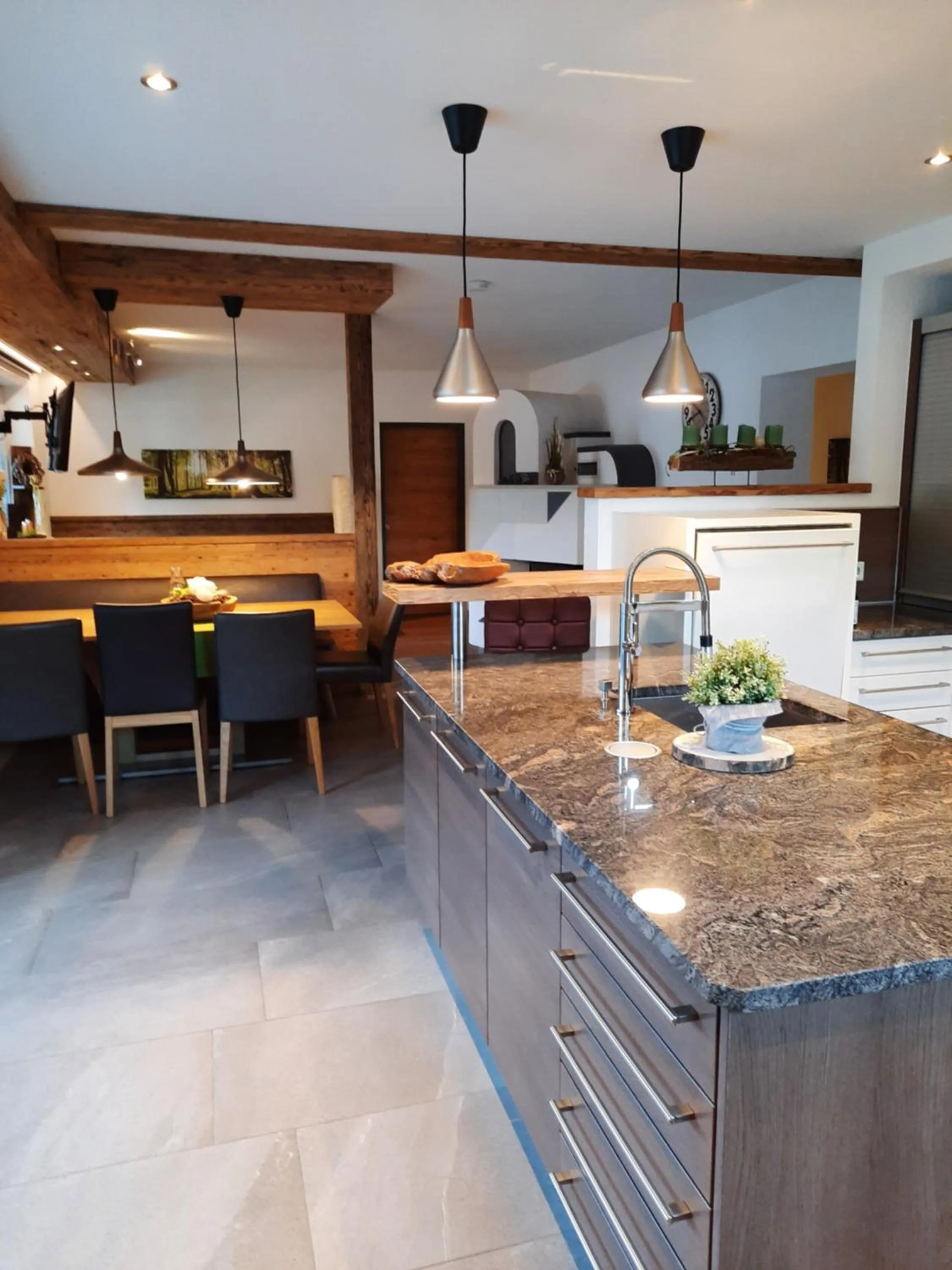 Kitchen or kitchenette in Inn-Apartments