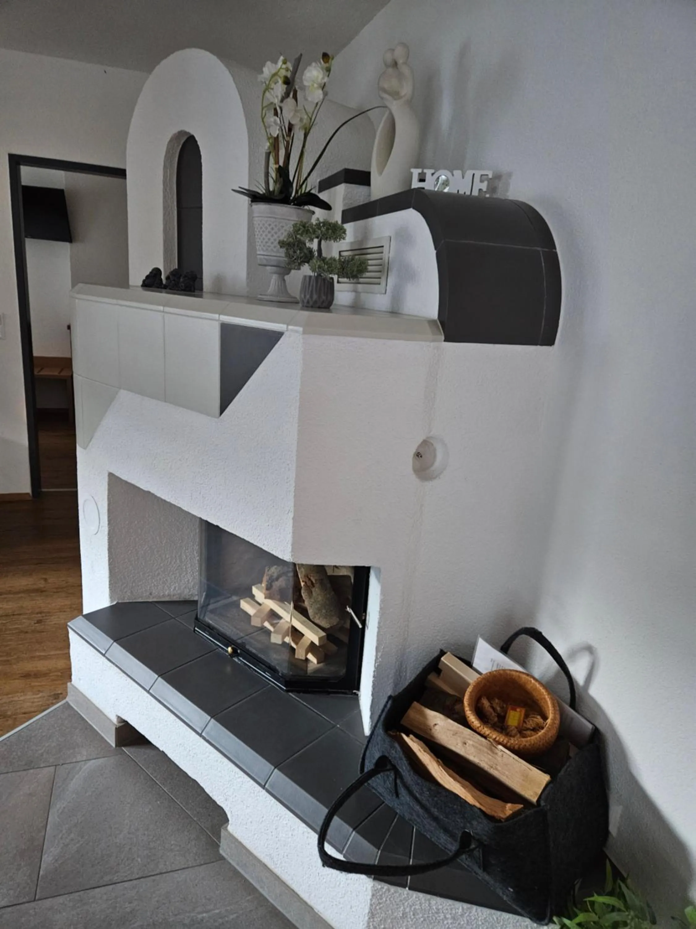 oven in Inn-Apartments