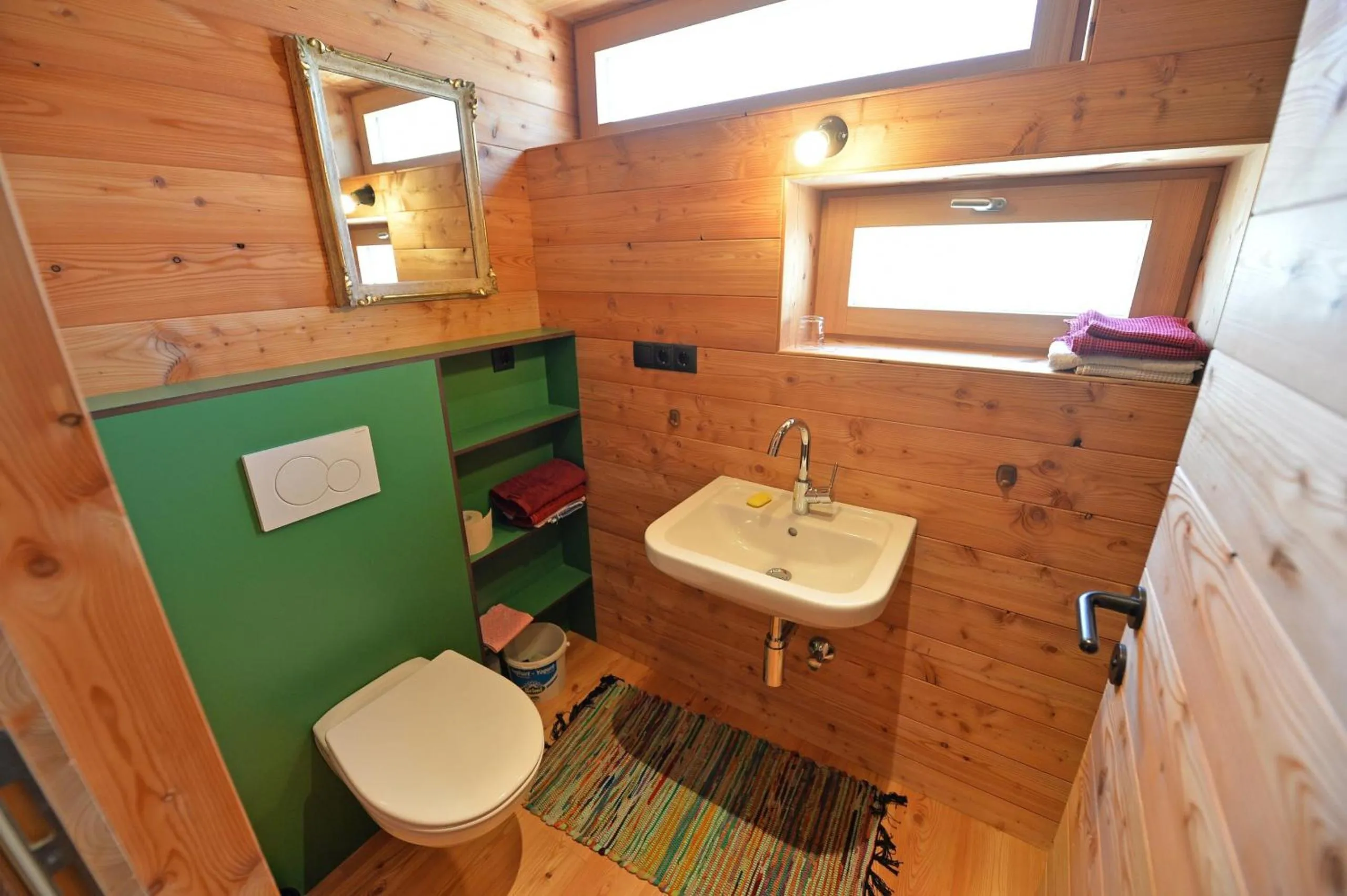 Other in Design Lodge The Cube