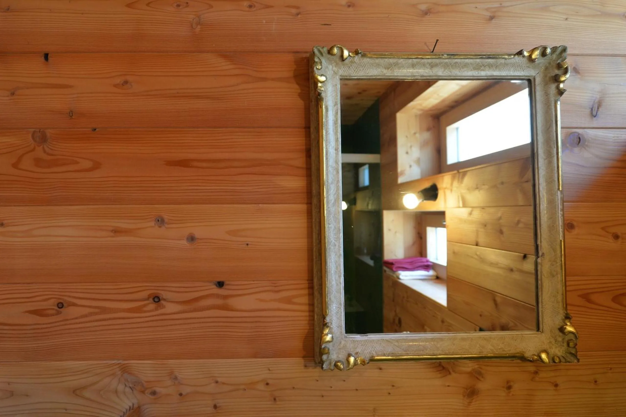 Other in Design Lodge The Cube