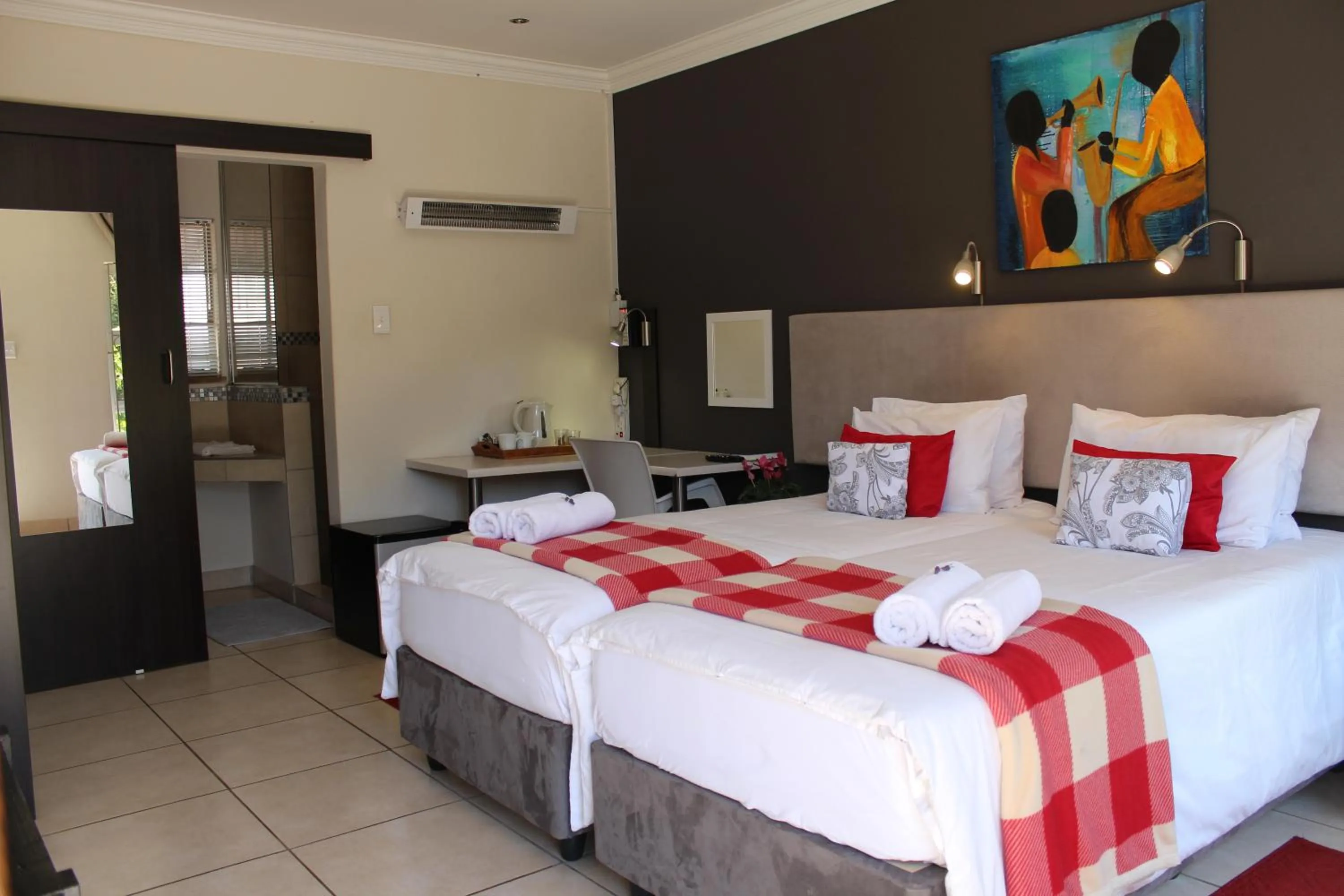 Photo of the whole room, Bed in 3 Liebeloft Guest House