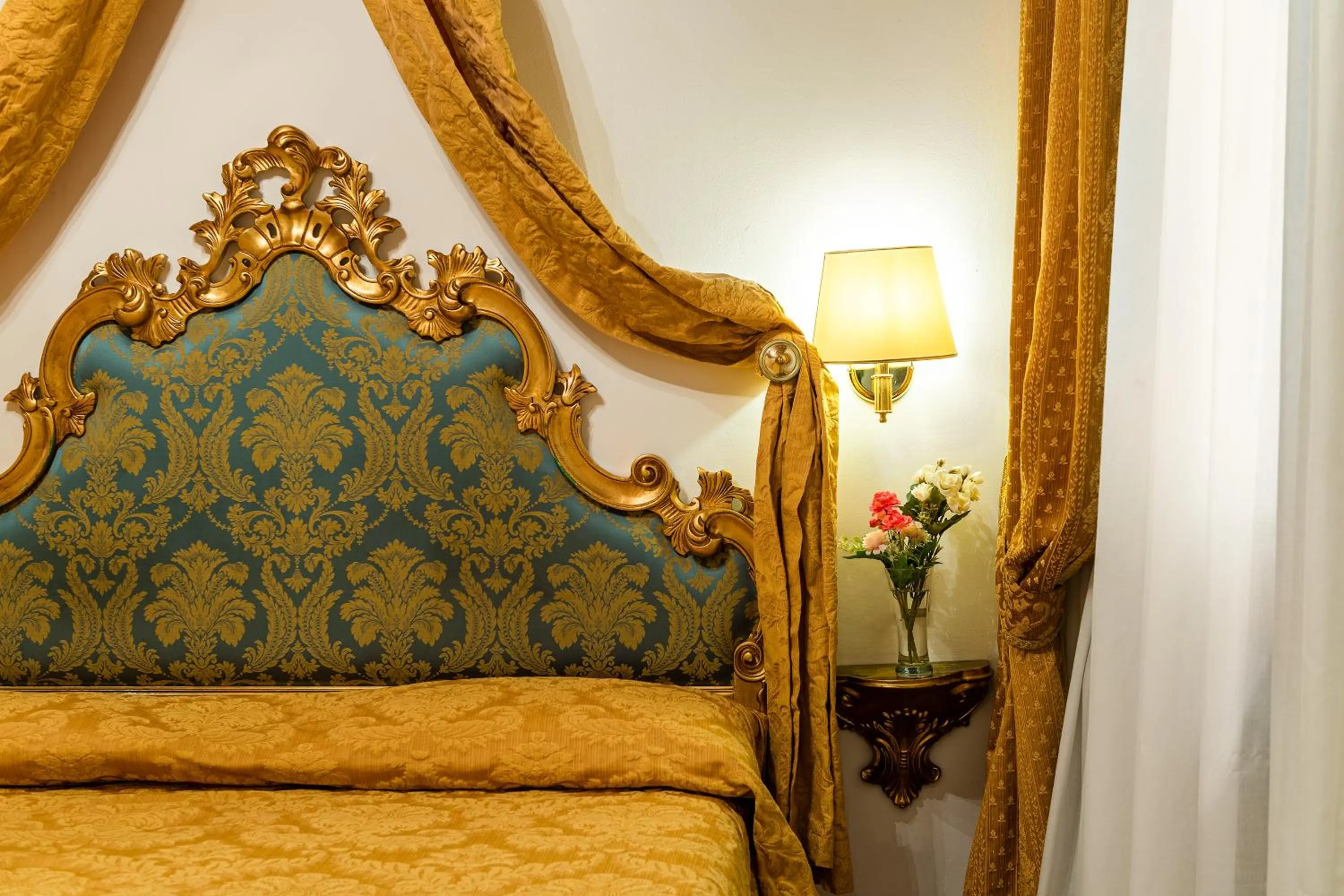 Photo of the whole room, Bed in Hotel Al Vagon