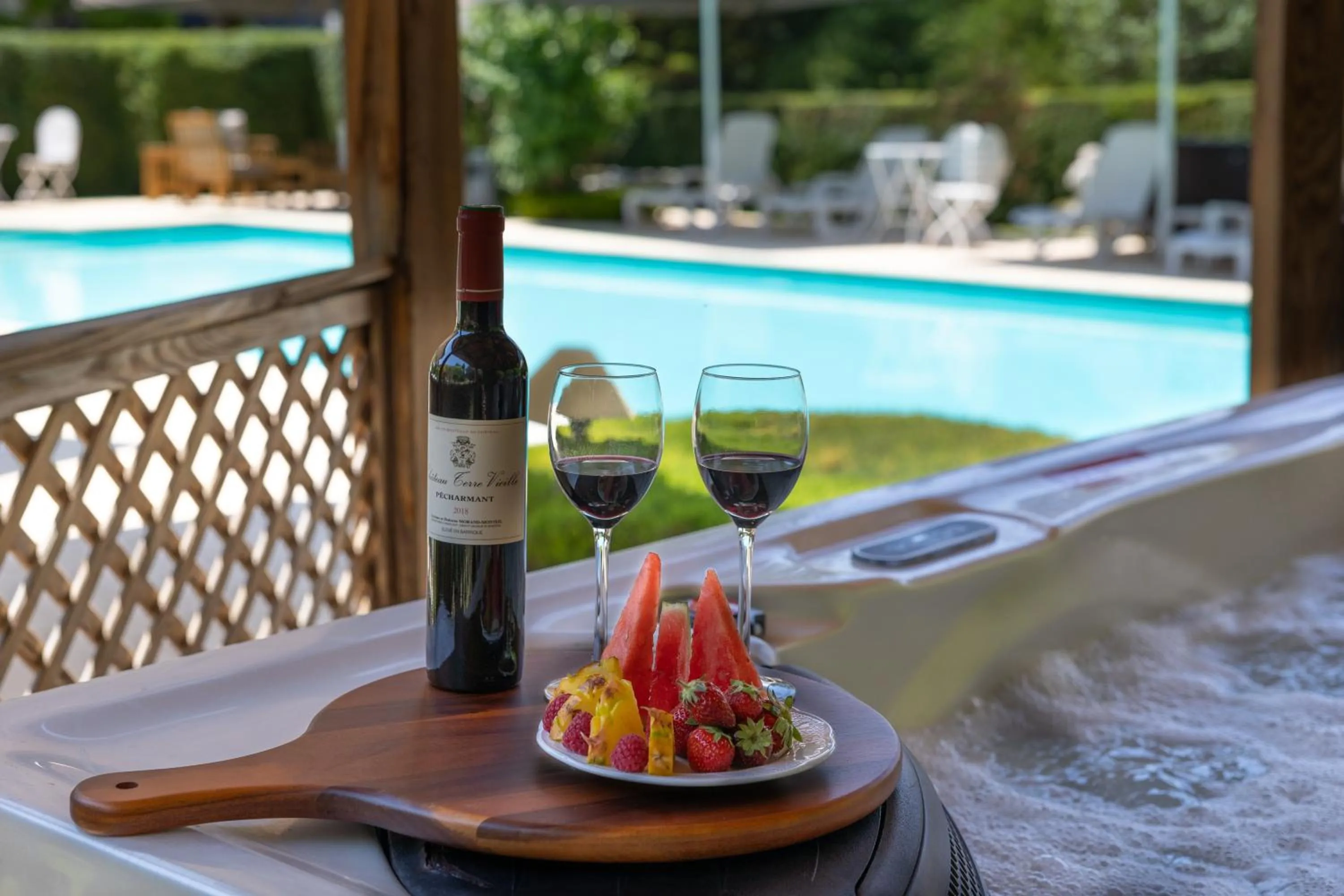 Property building in Le Moulin de Mitou