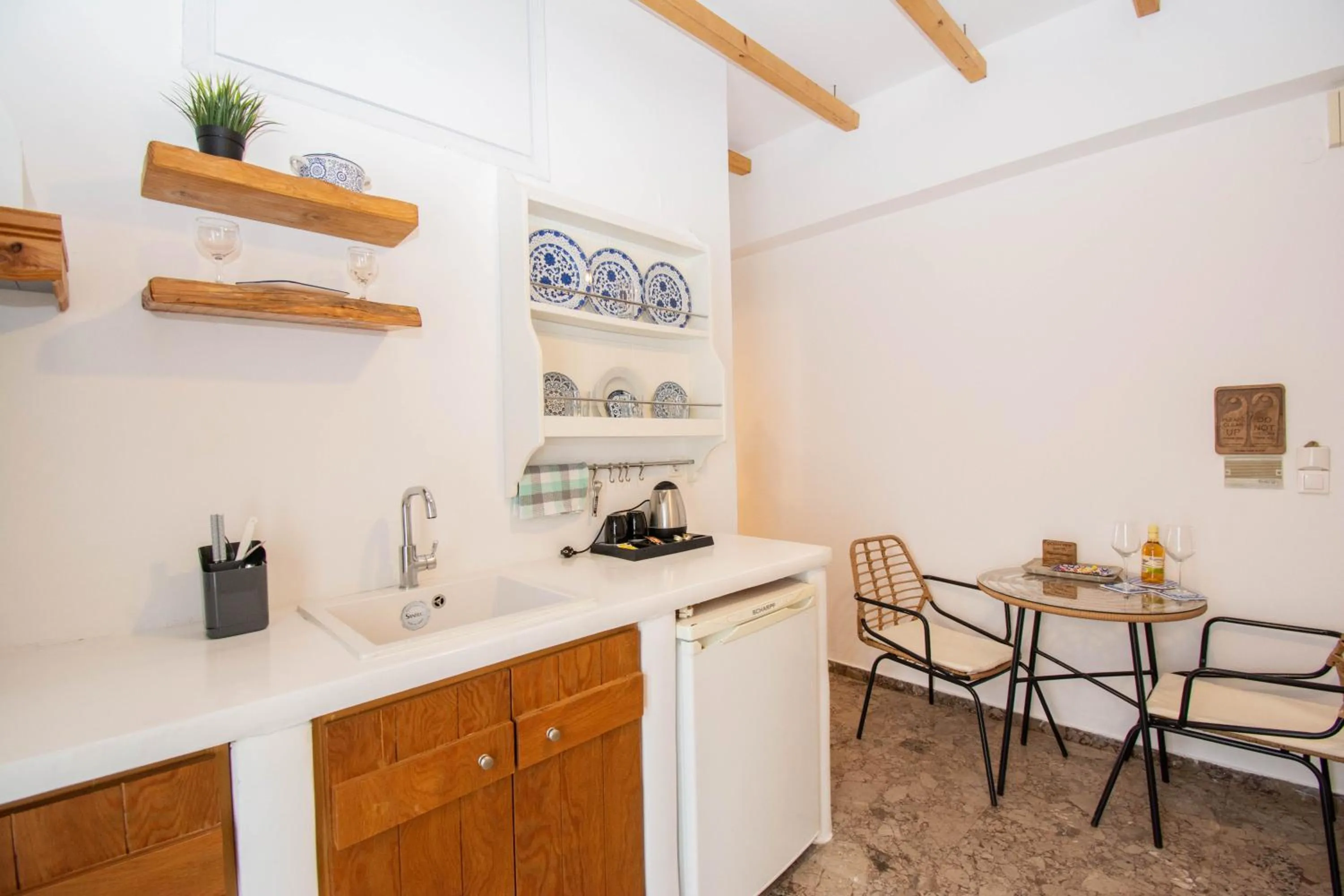 OV Suites "by Checkin"