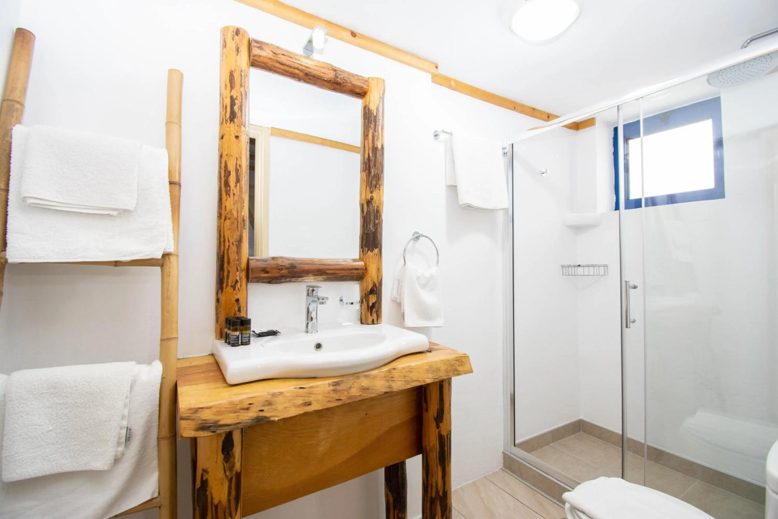 OV Suites "by Checkin"