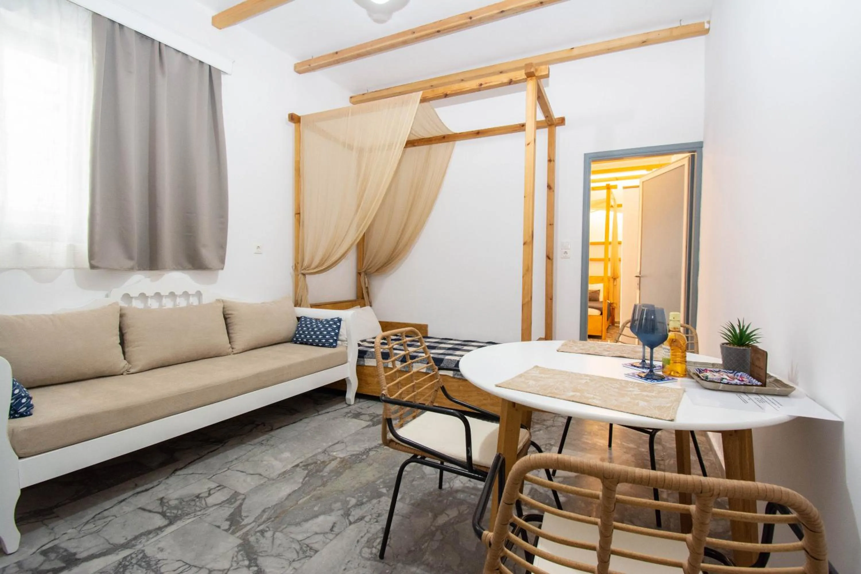 OV Suites "by Checkin"