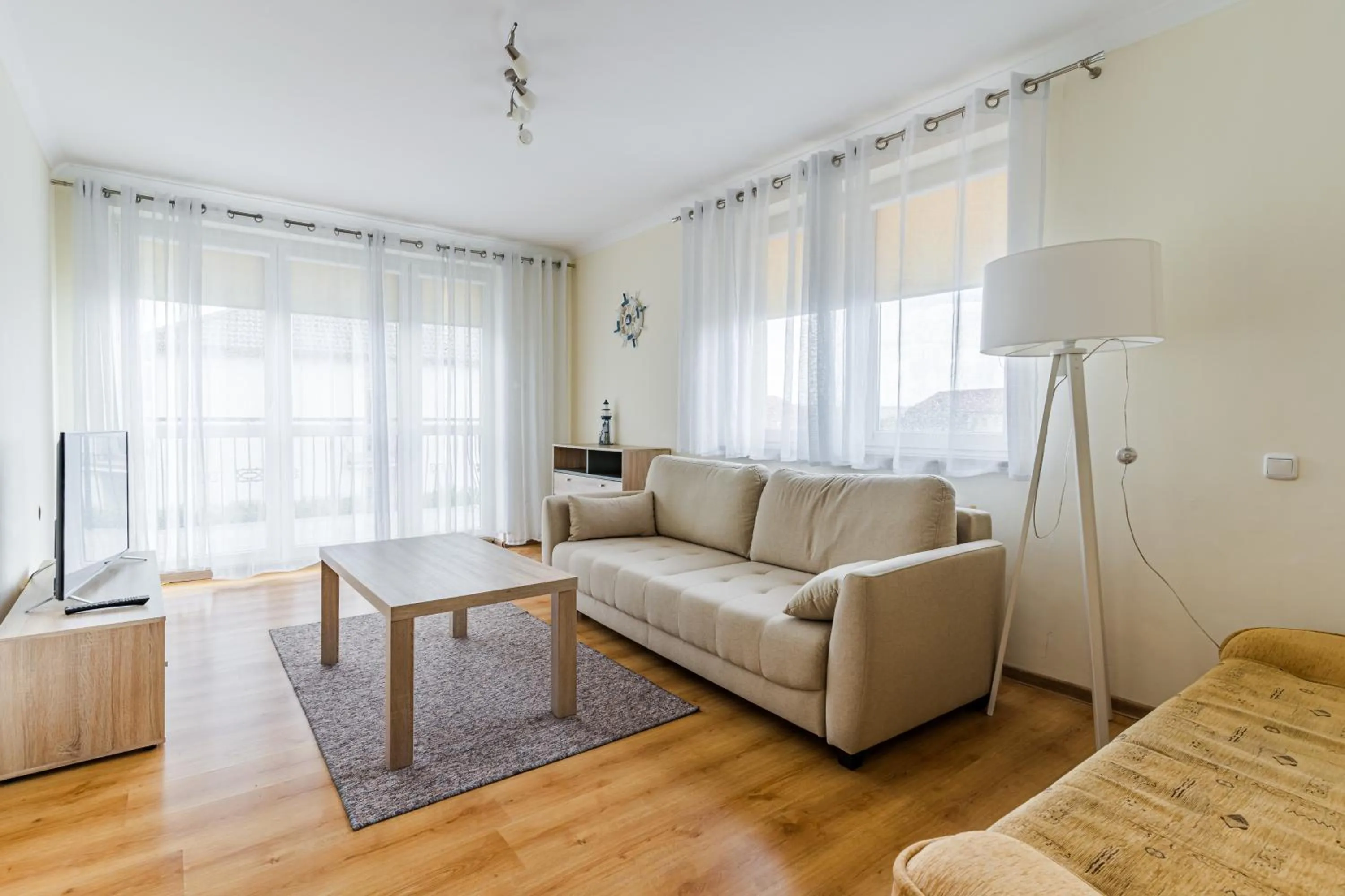 Bed in RAMZES-pokoje z balkonami,parking,Blisko do plaży Ustka