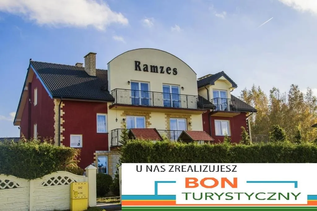 RAMZES-pokoje z balkonami,parking,Blisko do plaży Ustka