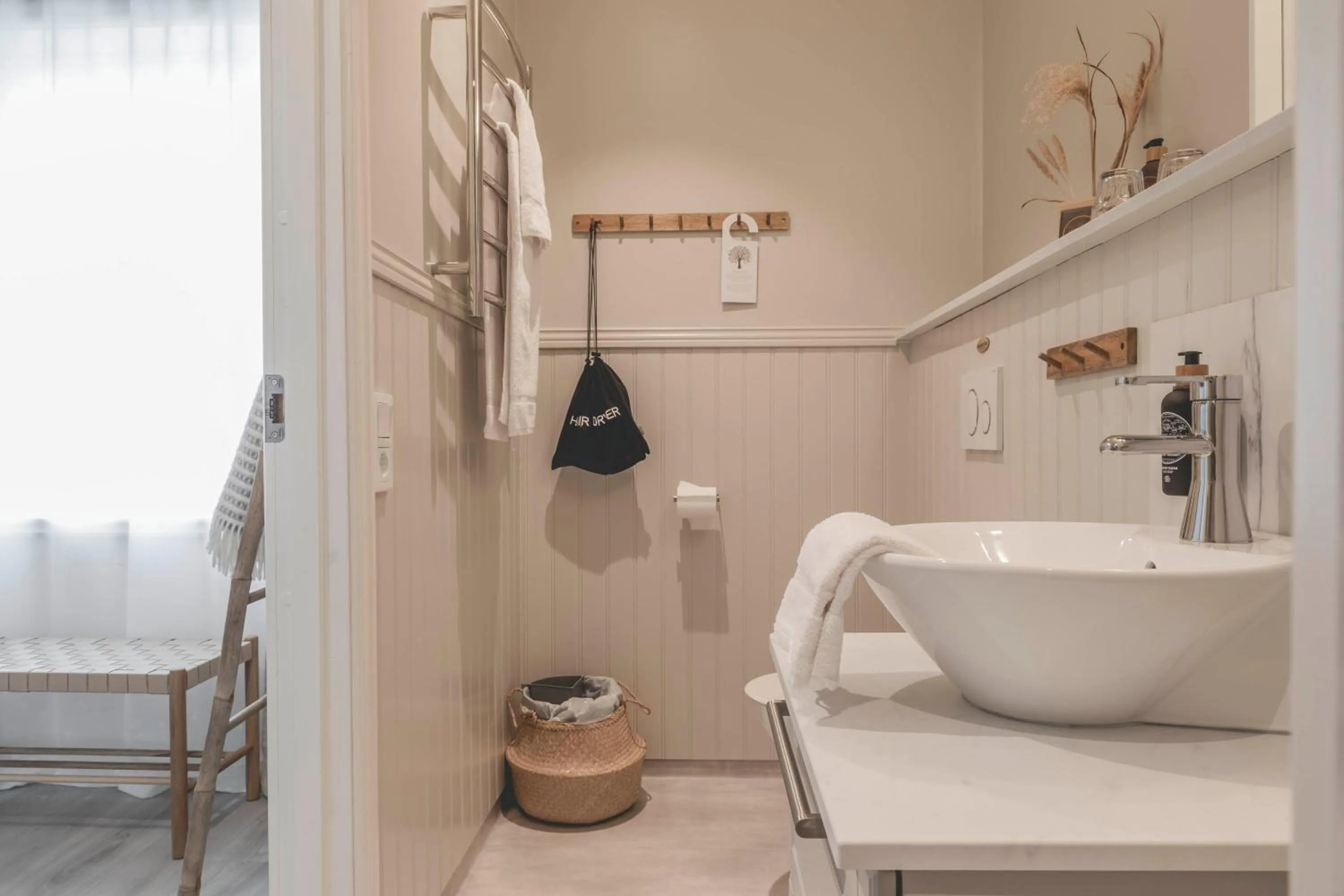 Bathroom in Naya Retreat & Hotell