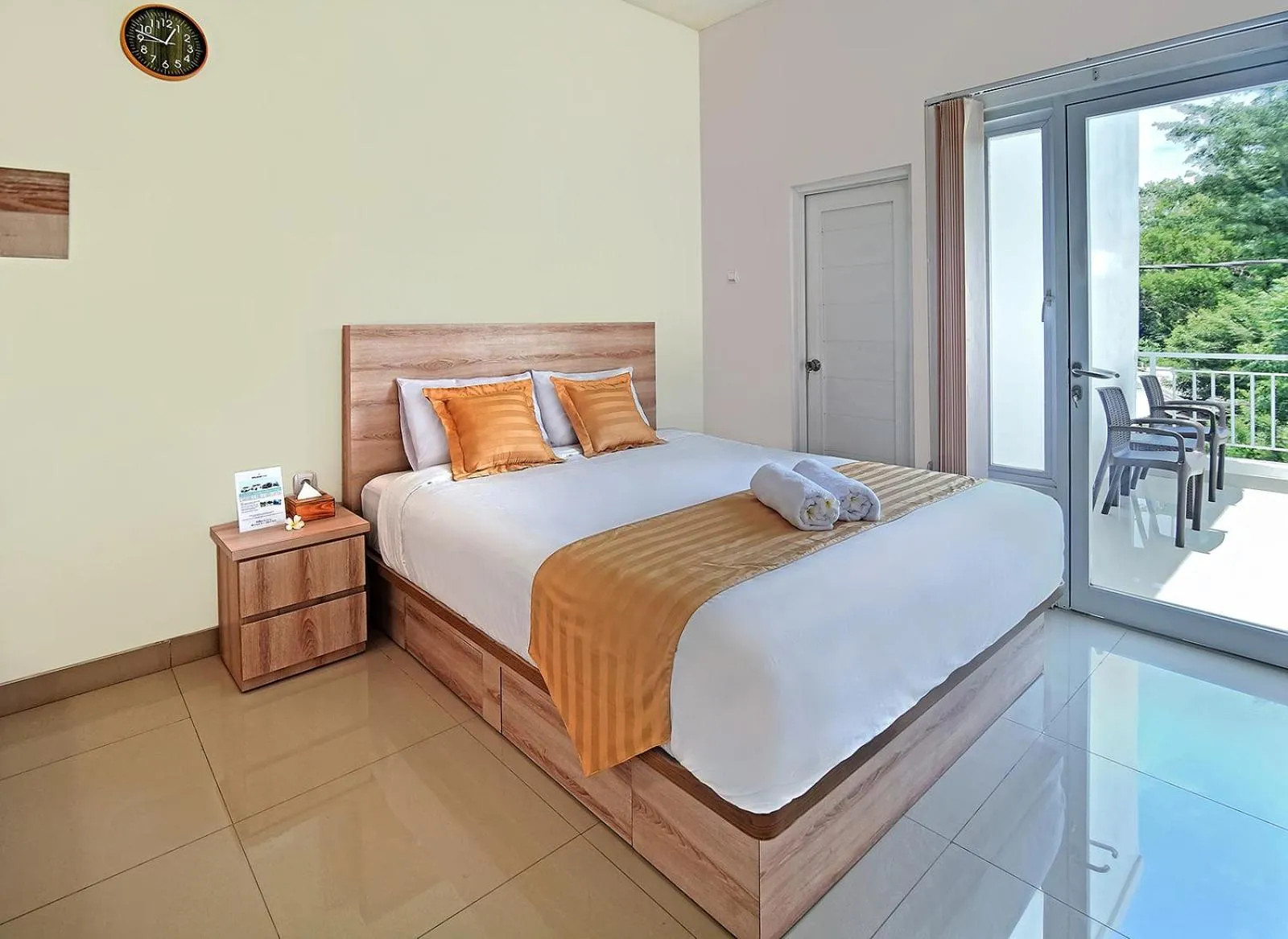 Bed in Wika Bali Beach House
