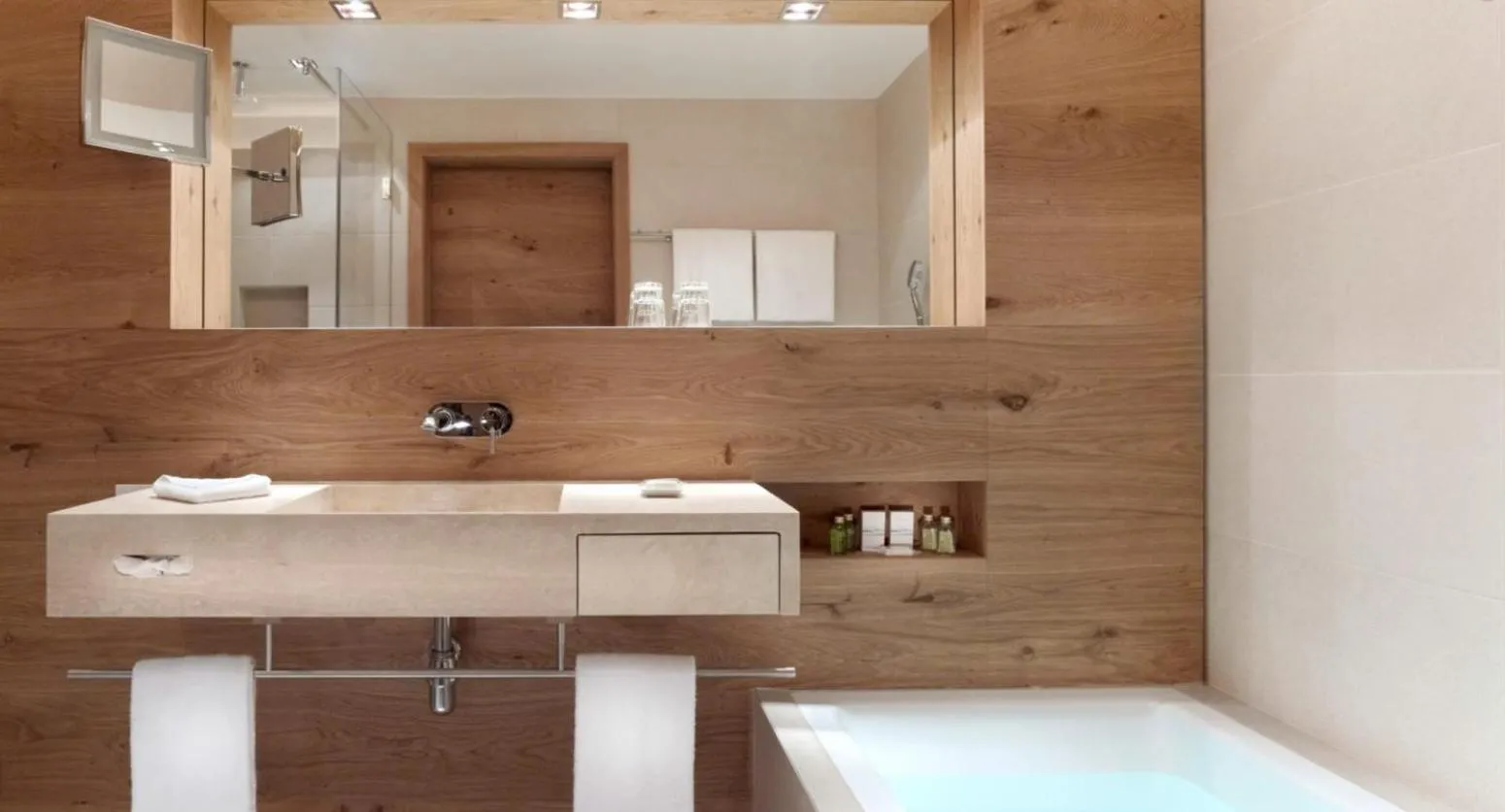 Bathroom in Schwarzer Adler Kitzbühel - Adults Only