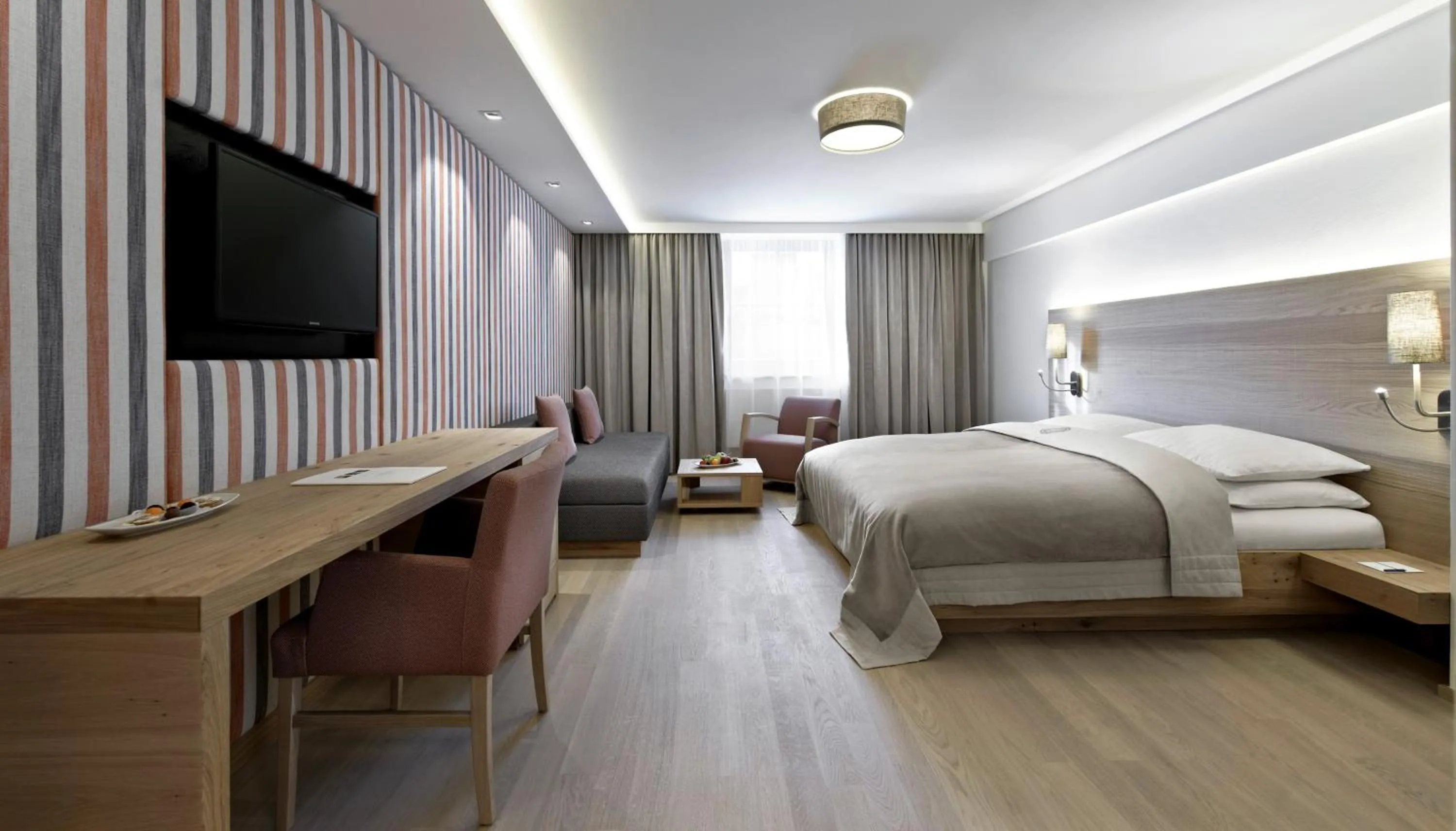 Photo of the whole room, Bed in Schwarzer Adler Kitzbühel - Adults Only