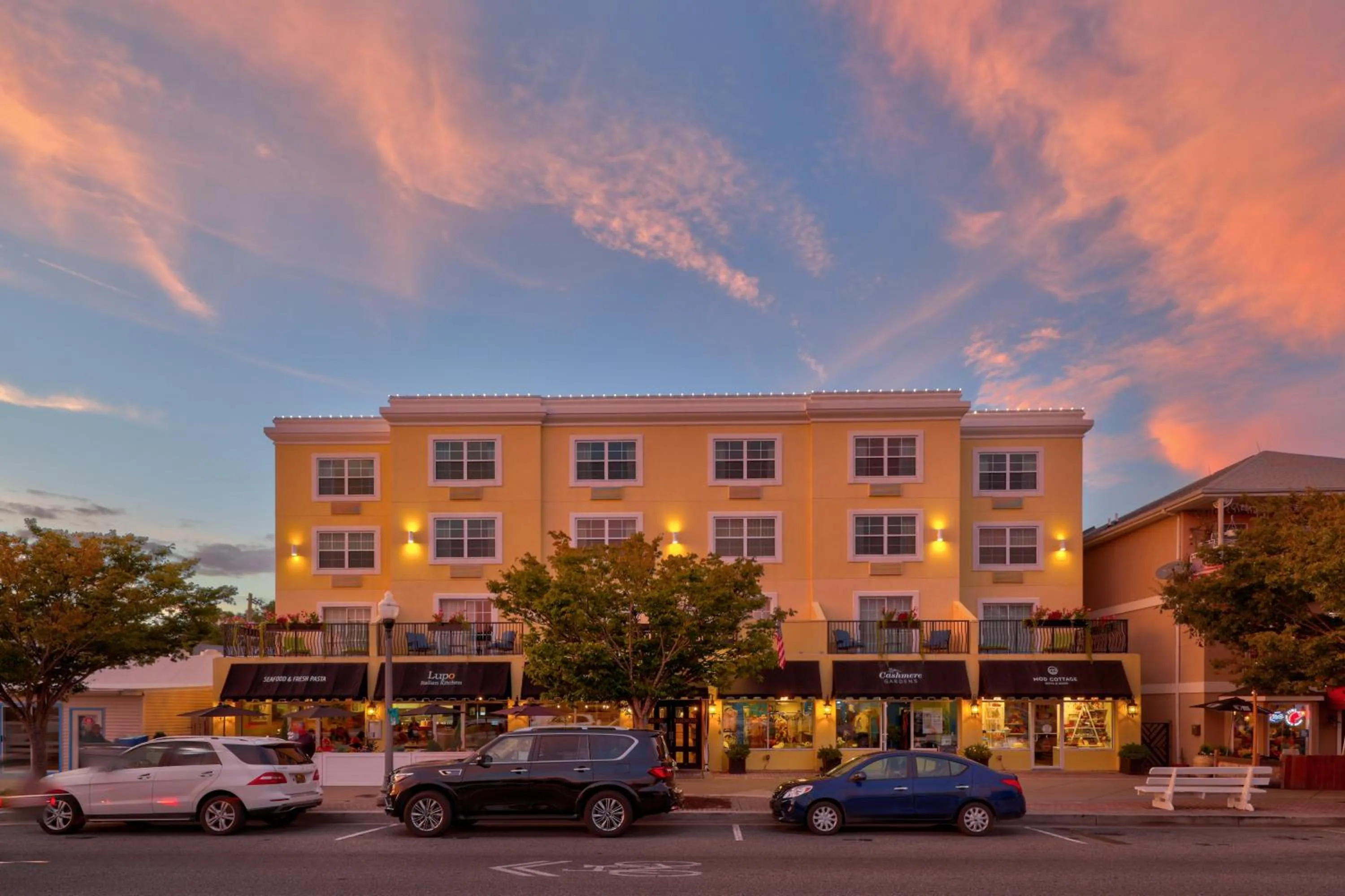 Property building in Hotel Rehoboth