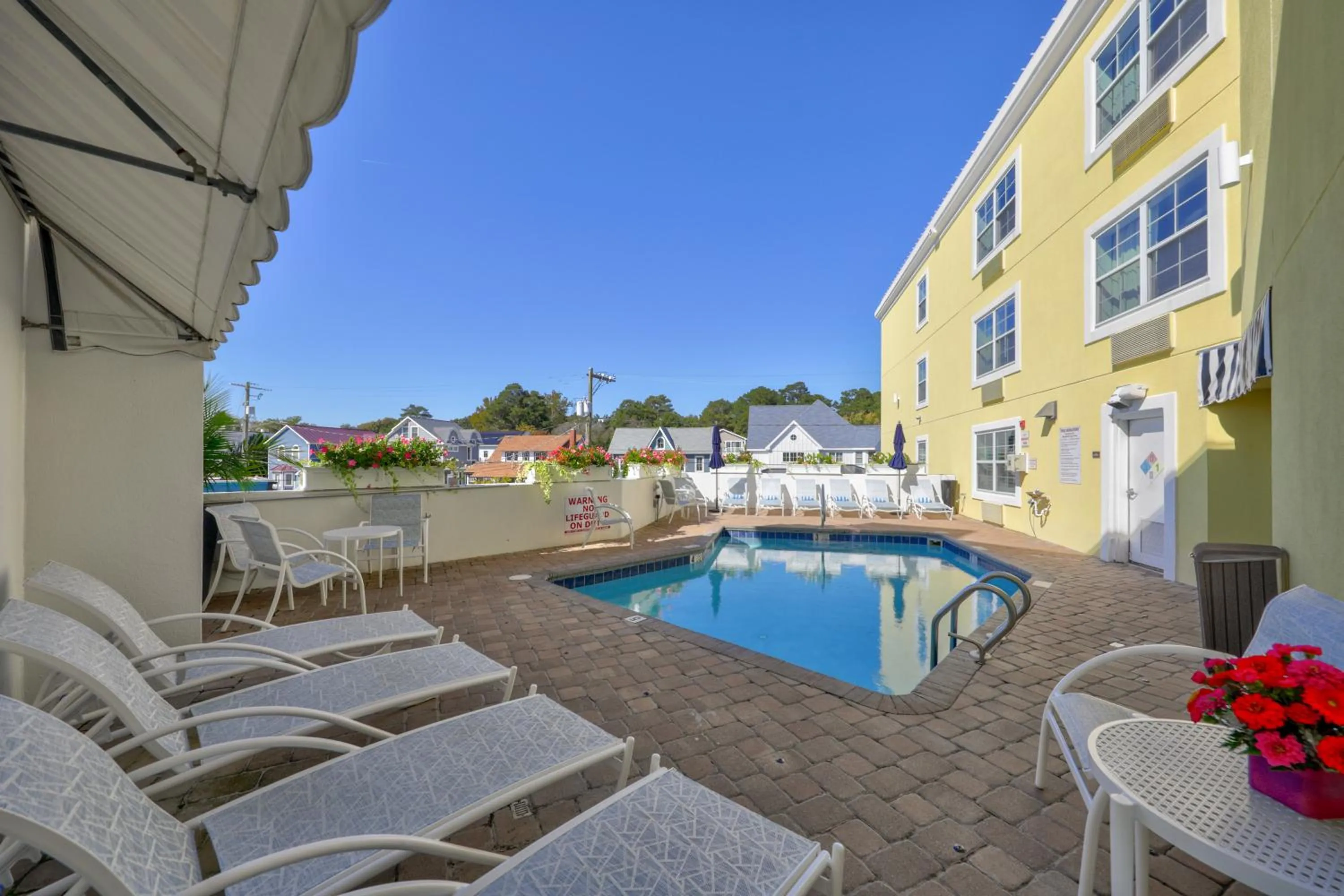 Property building in Hotel Rehoboth
