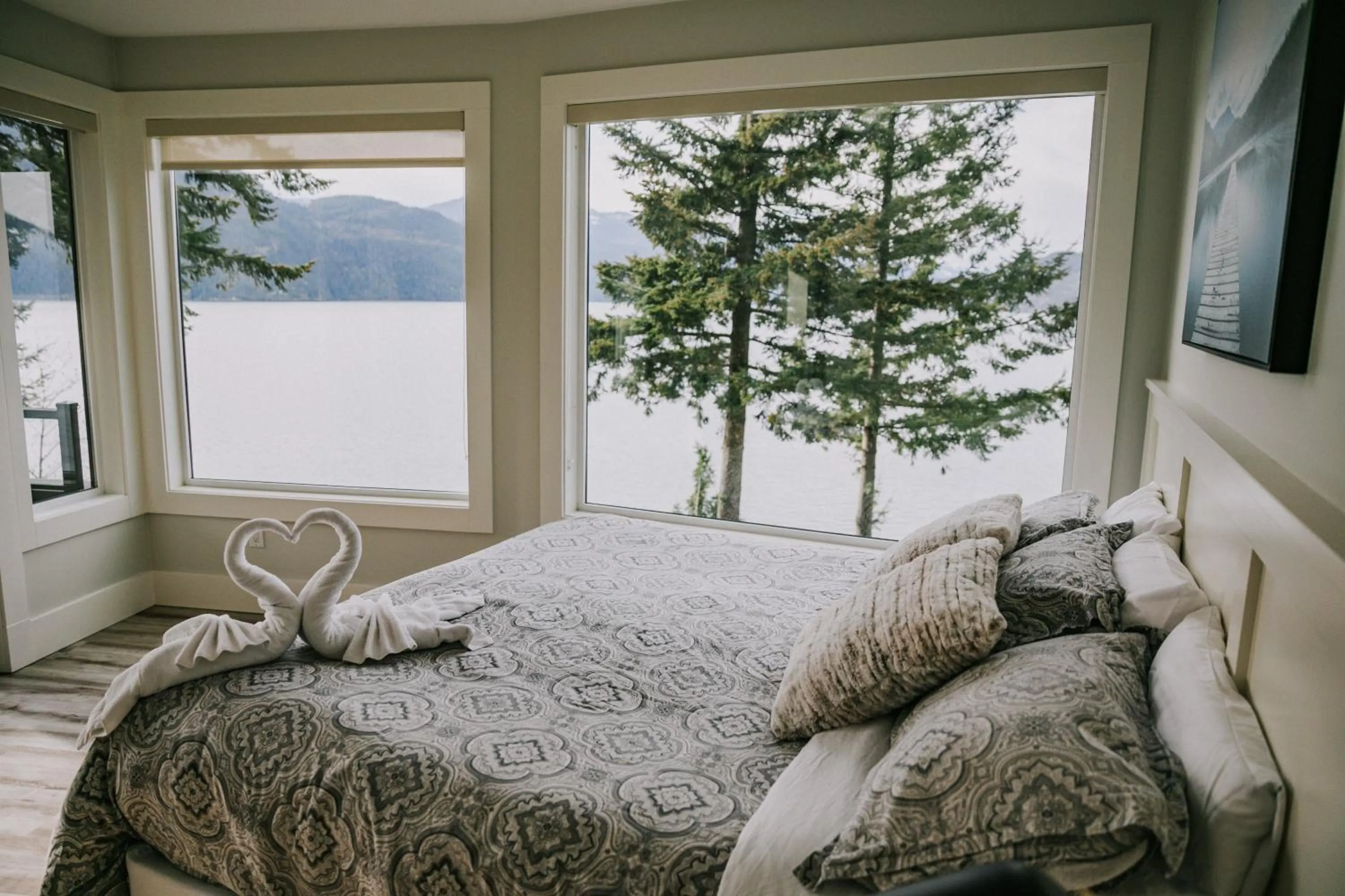 Bed in The Lodge on Harrison Lake