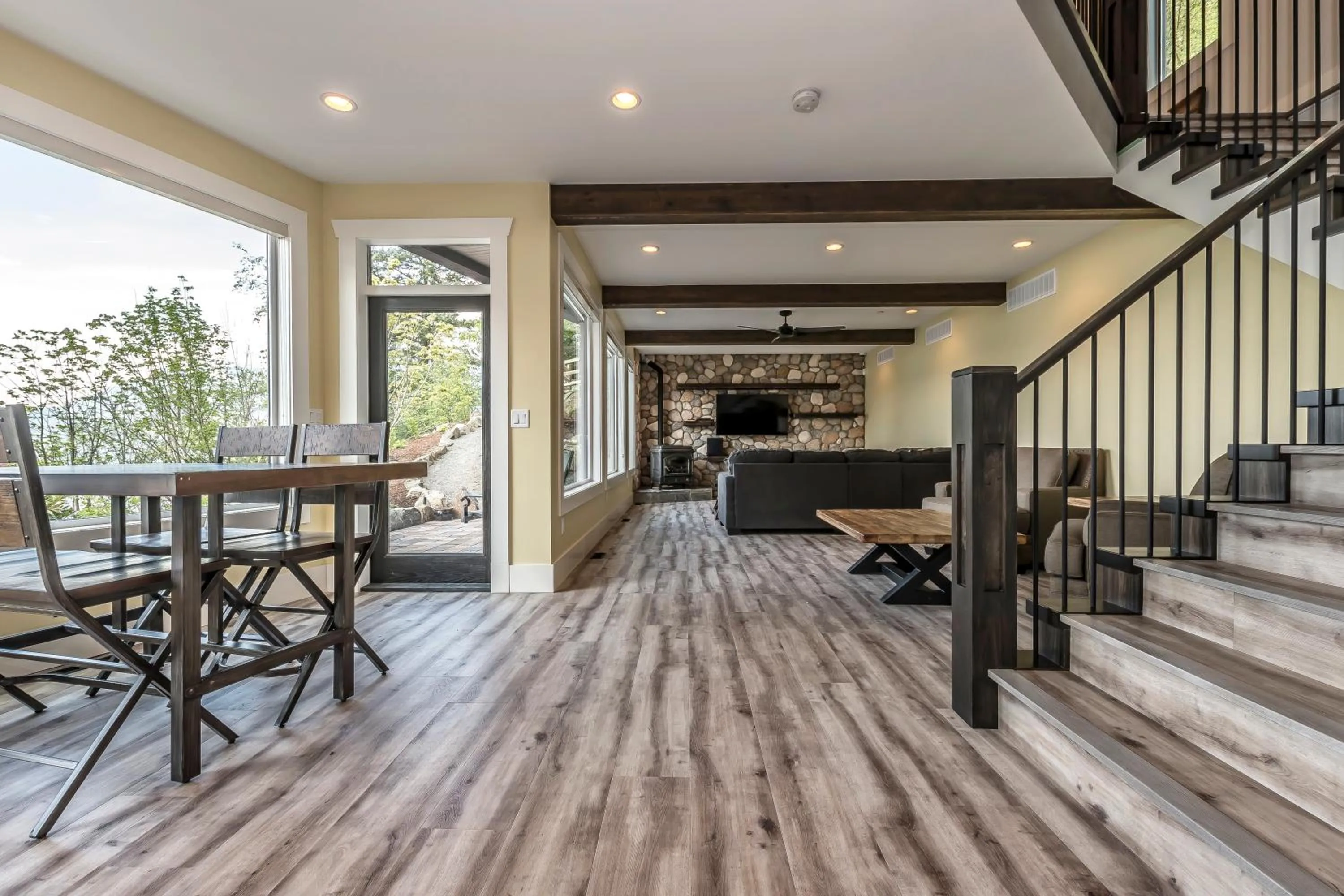 The Lodge on Harrison Lake