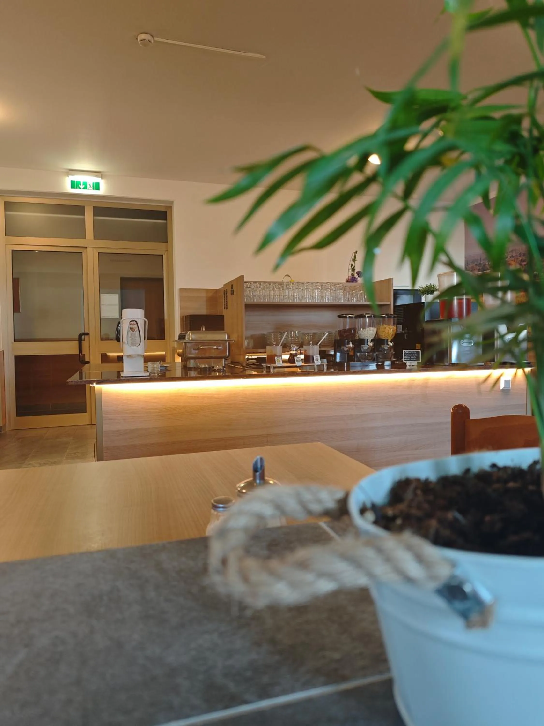 Breakfast in OEKOTEL Traiskirchen