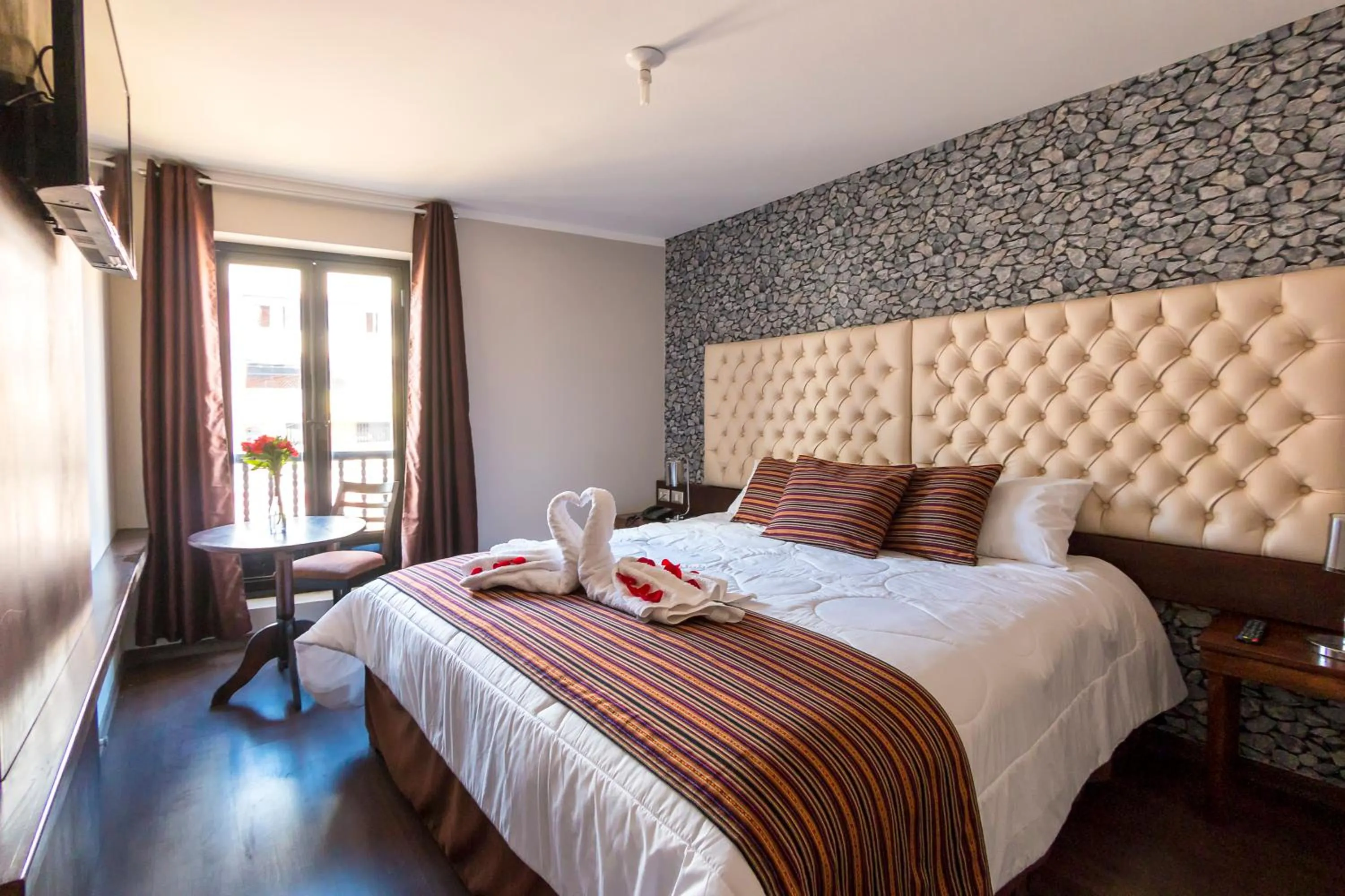 Bedroom, Bed in Ureta Hotel