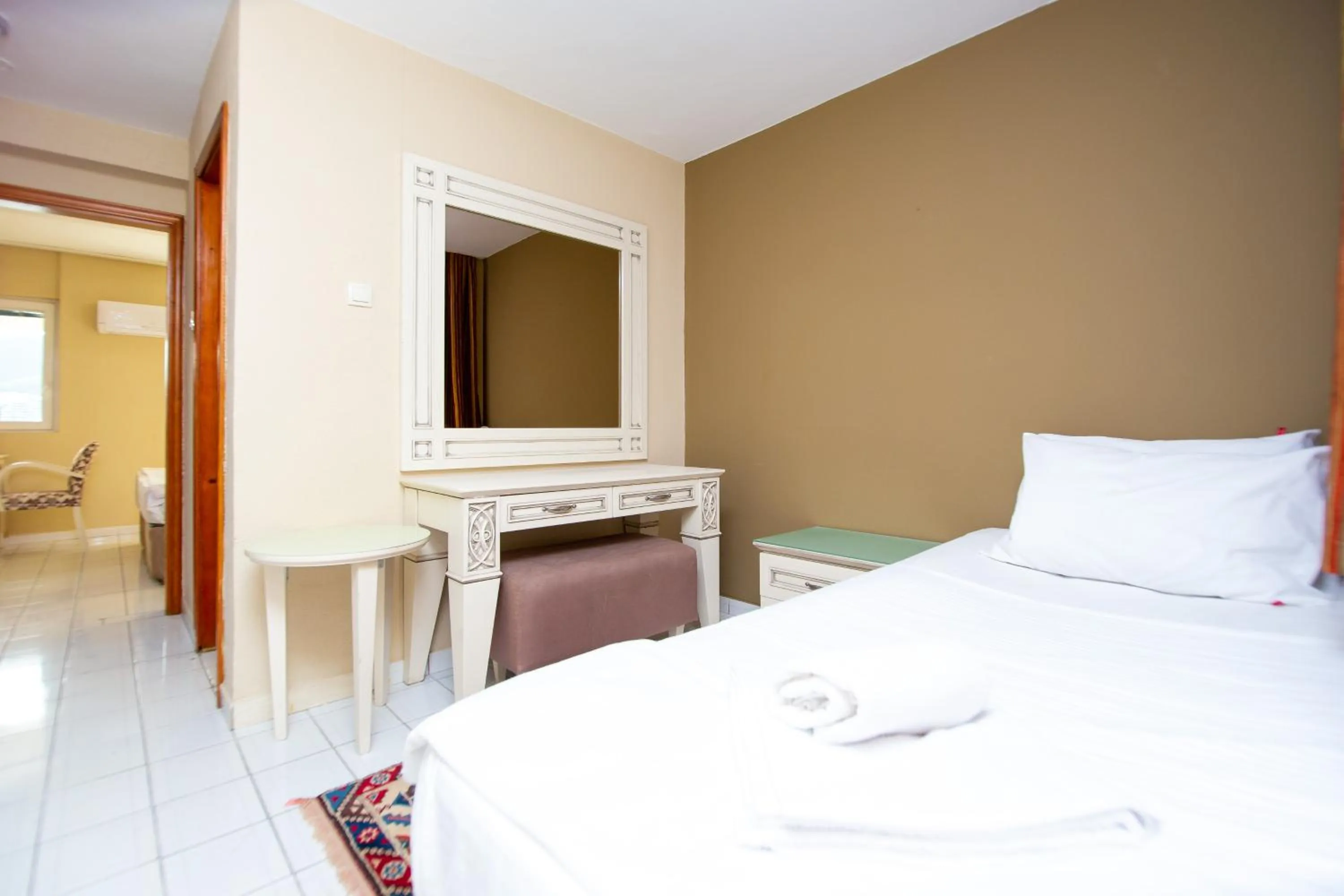 Bed in New Hotel Kuč By Marvel