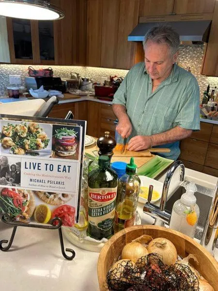 Breakfast in The Rockwell-Harrison Guest Lodge