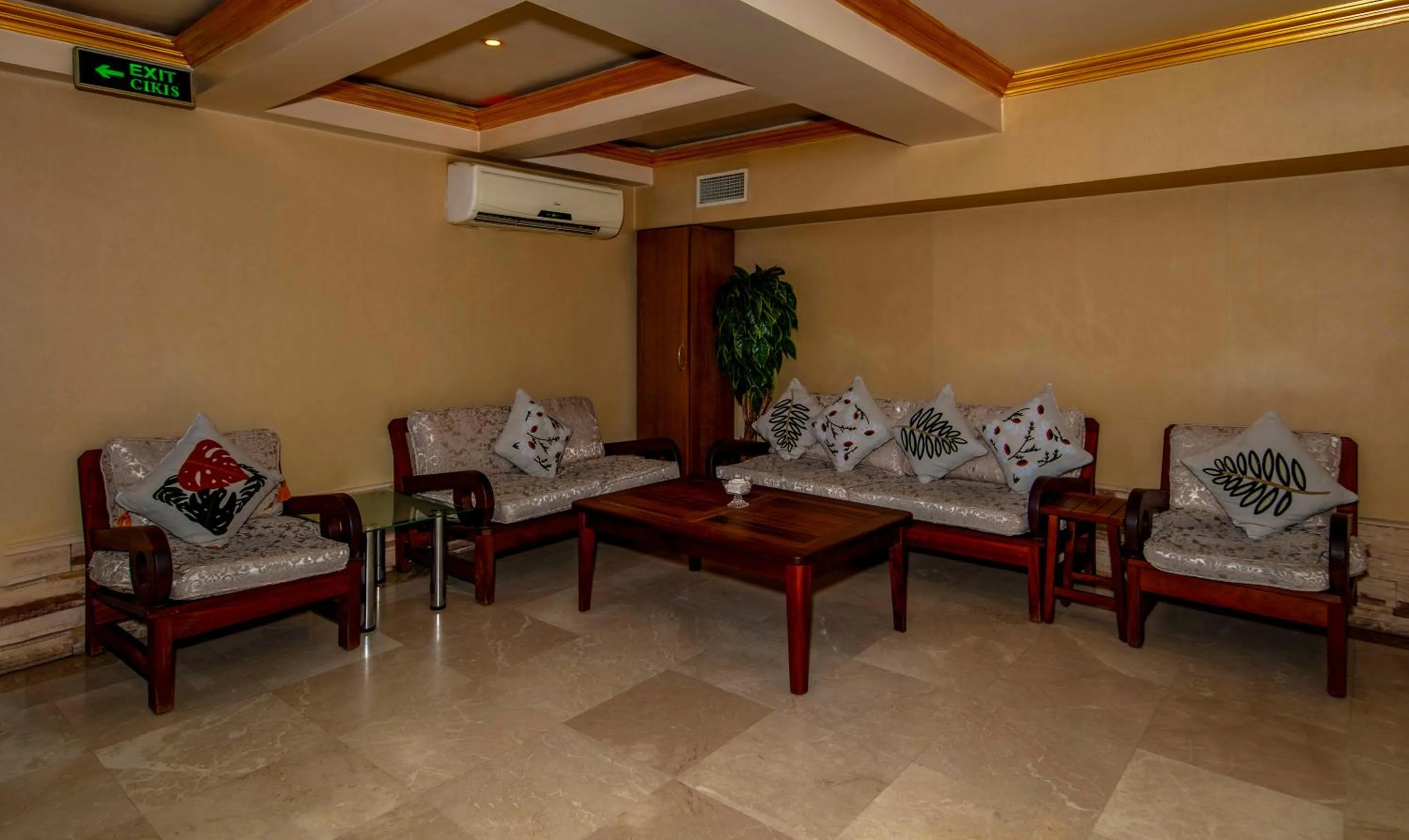 Seating area in Tilia Hotel