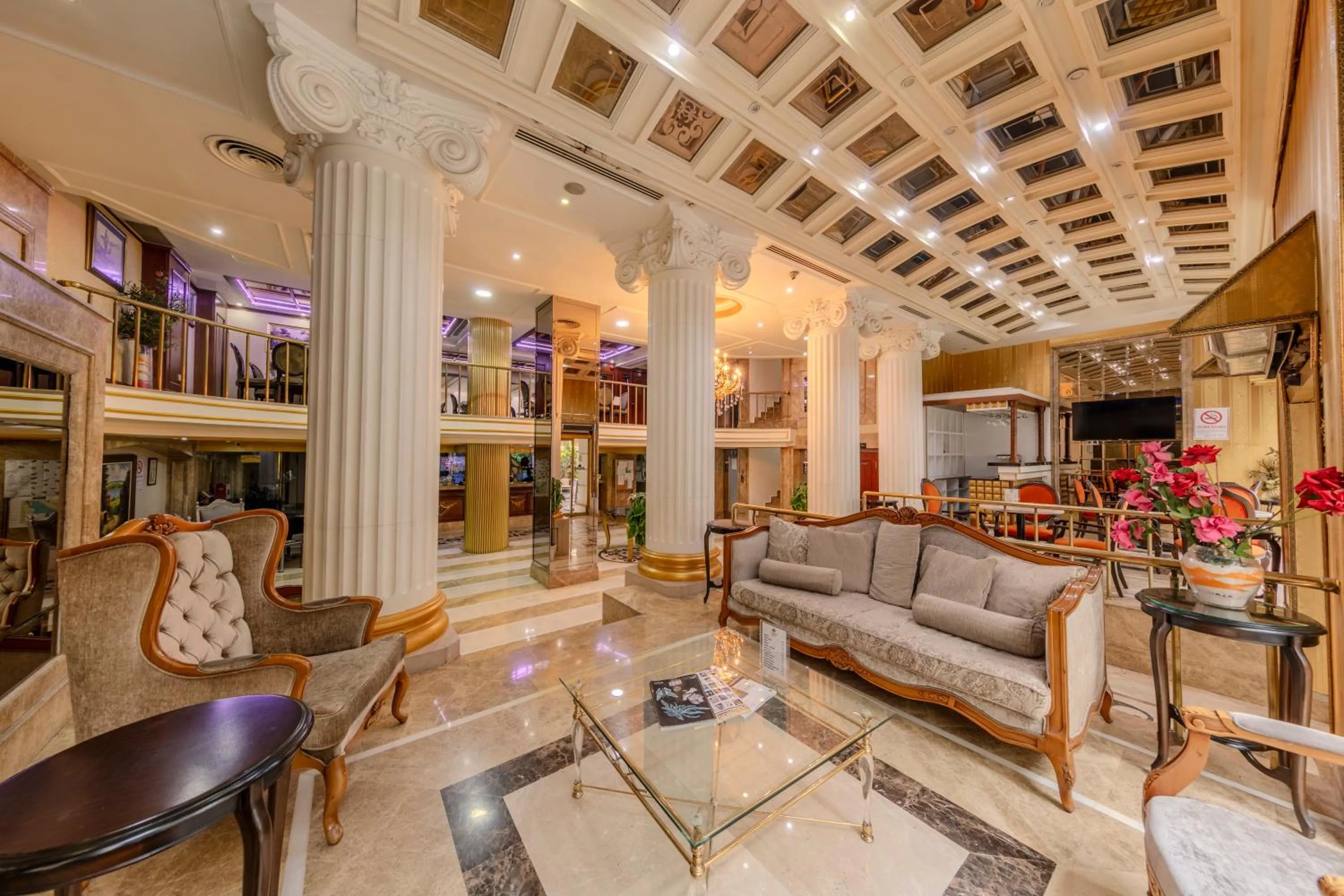 Lobby or reception in Tilia Hotel