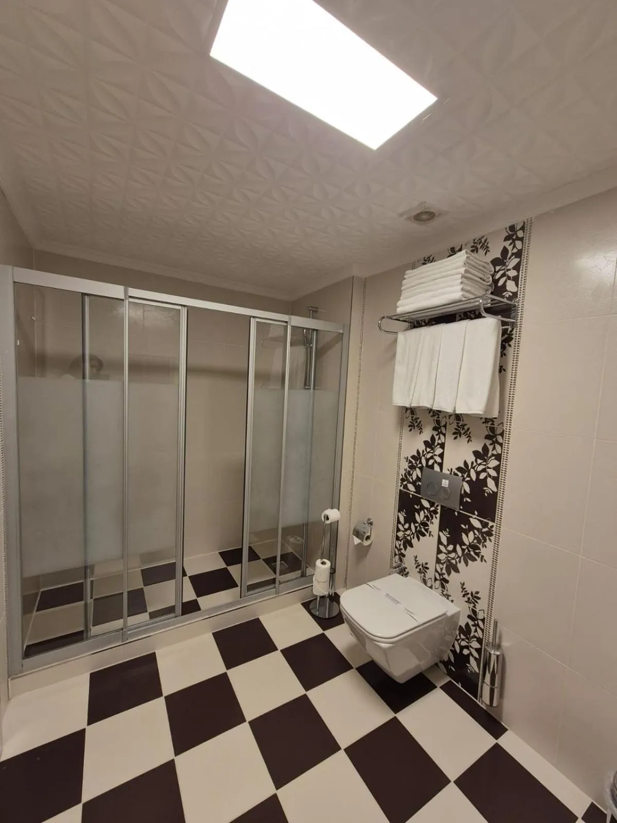 Shower in İstanbul Trend Hotel Old City