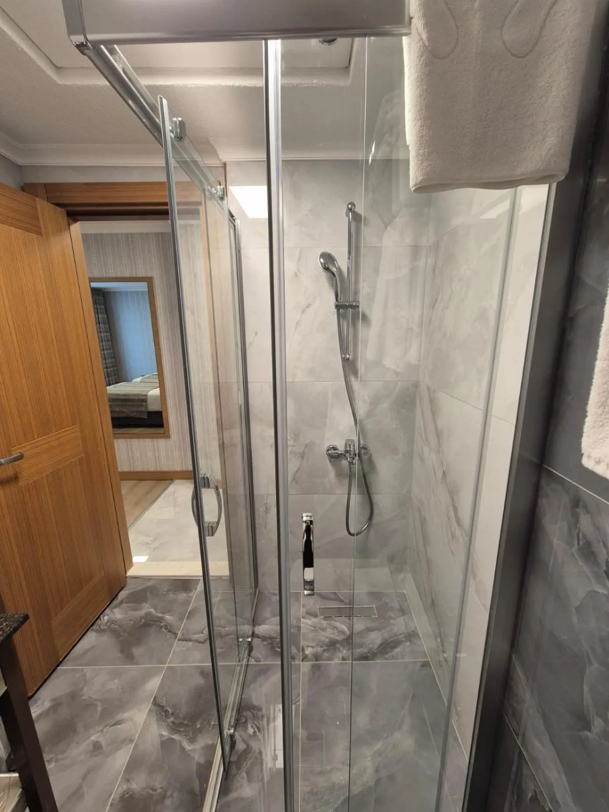 Shower in İstanbul Trend Hotel Old City