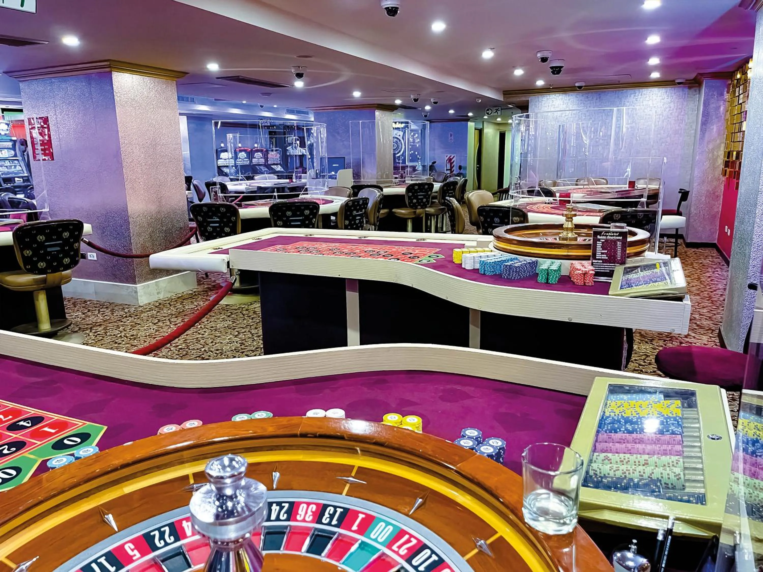 Casino in Waldorf Hotel