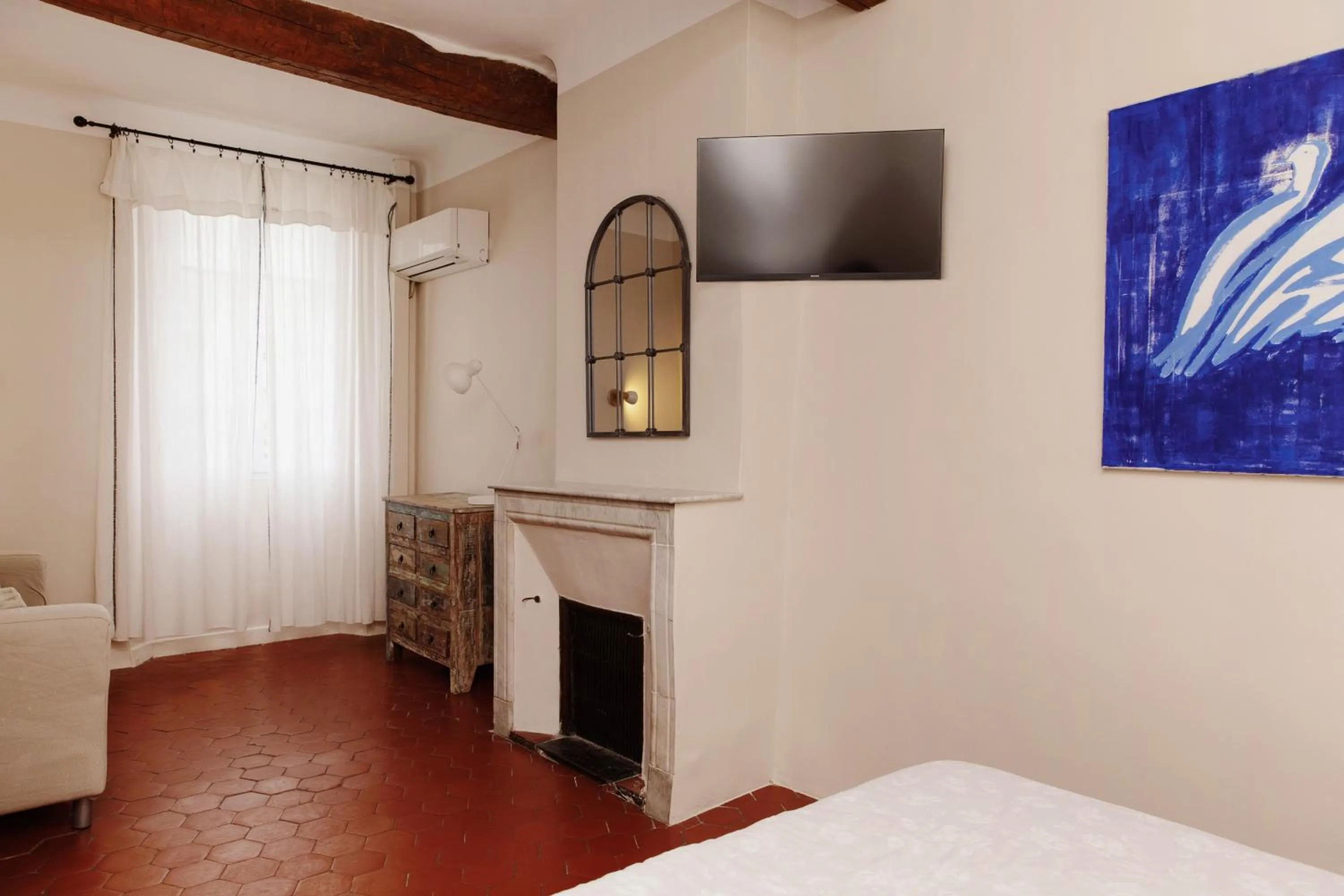 Bedroom, Bed in Coq Hotel