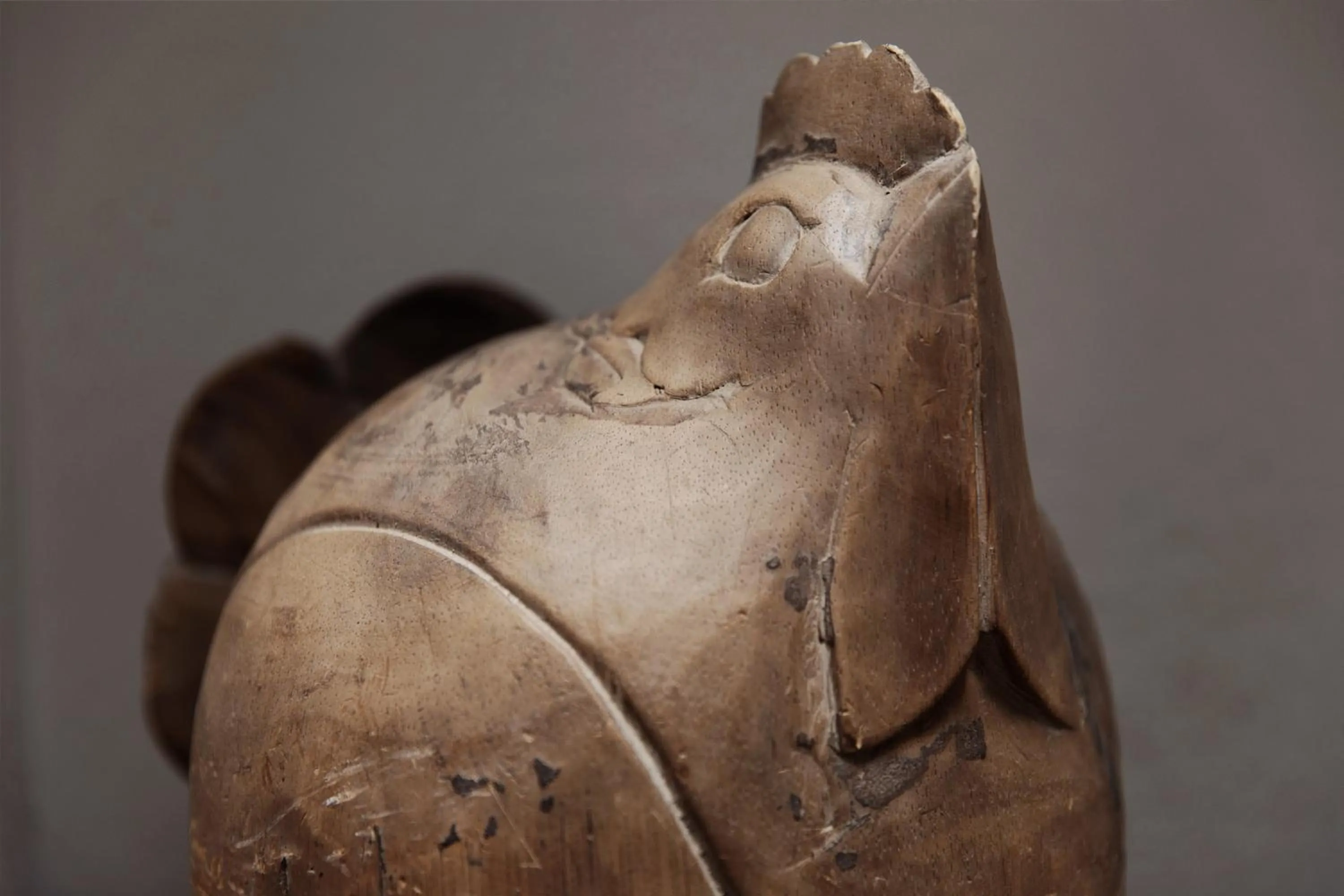 Decorative detail in Coq Hotel