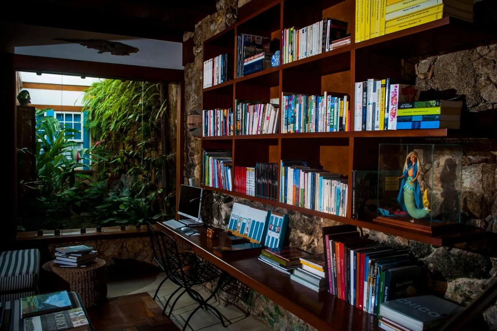 Library in Casa Turquesa - Maison D´Hôtes