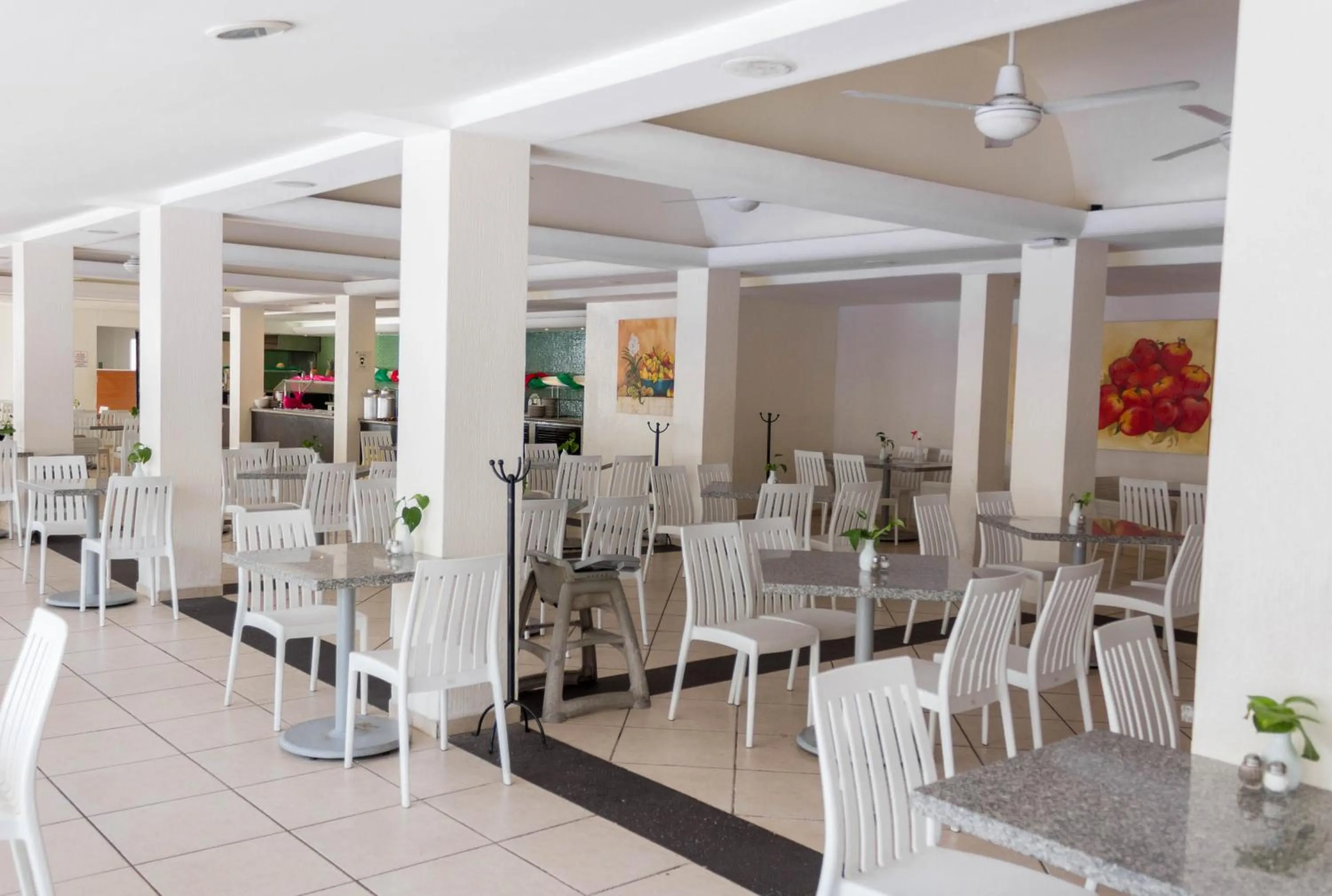 Restaurant/places to eat in Plaza Pelicanos Club Beach Resort All Inclusive