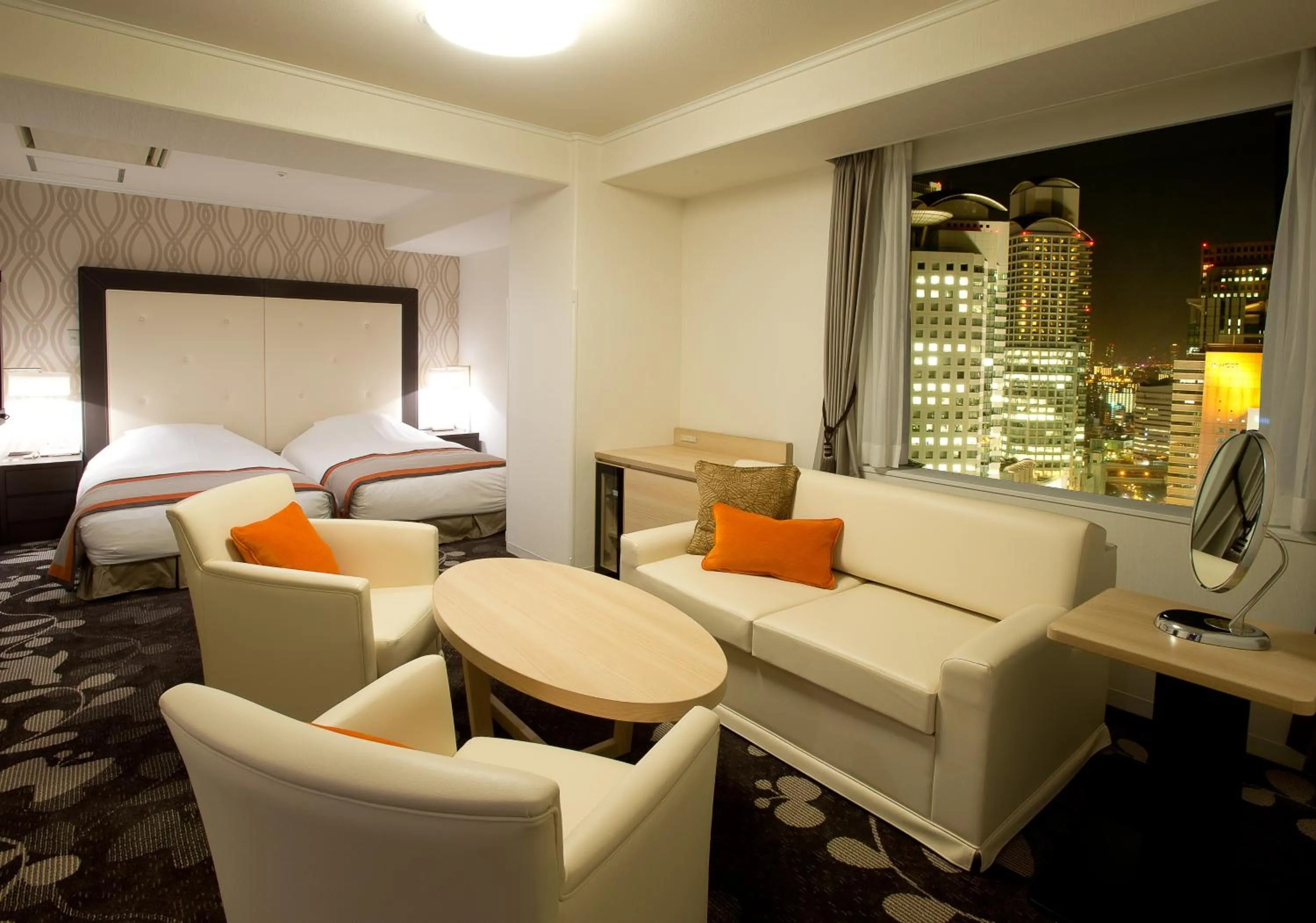 Seating area in Hotel Granvia Osaka-JR Hotel Group