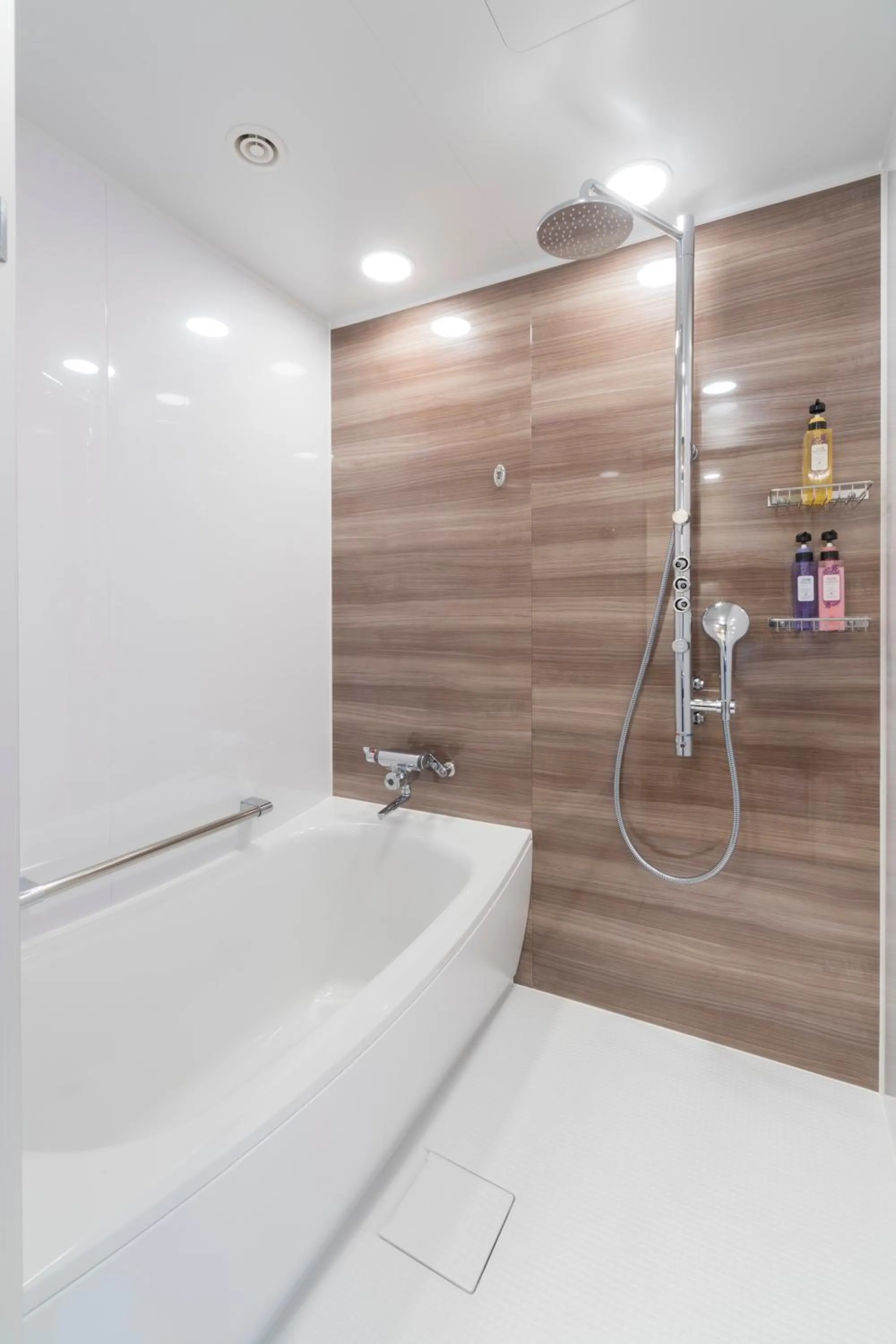 Bathroom in Hotel Granvia Osaka-JR Hotel Group